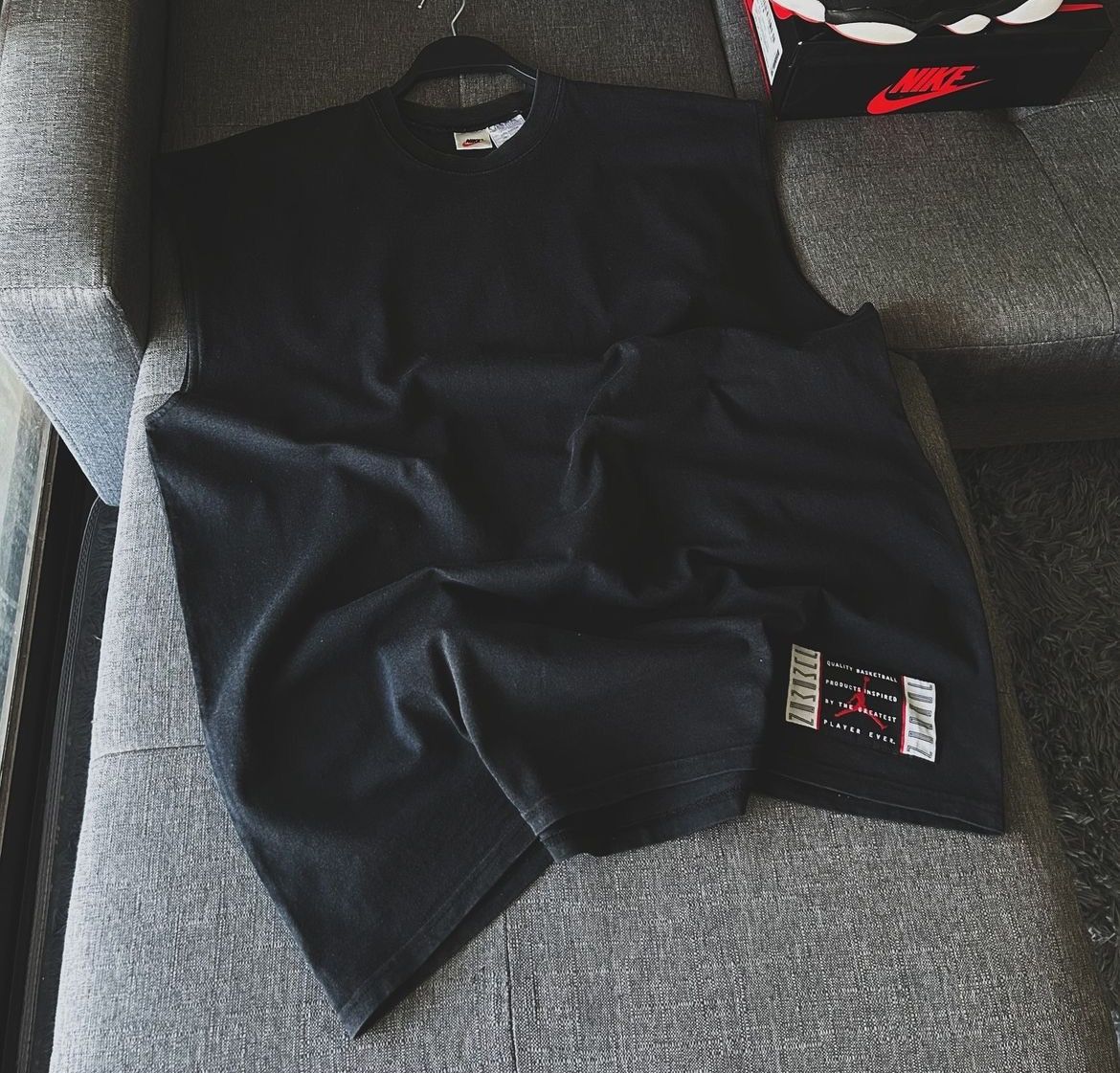 Jordan Brand × Nike × Vintage 90’s Jordan Retro XI Sleveless. Size US XL / EU 56 / 4 - 2 Thumbnail