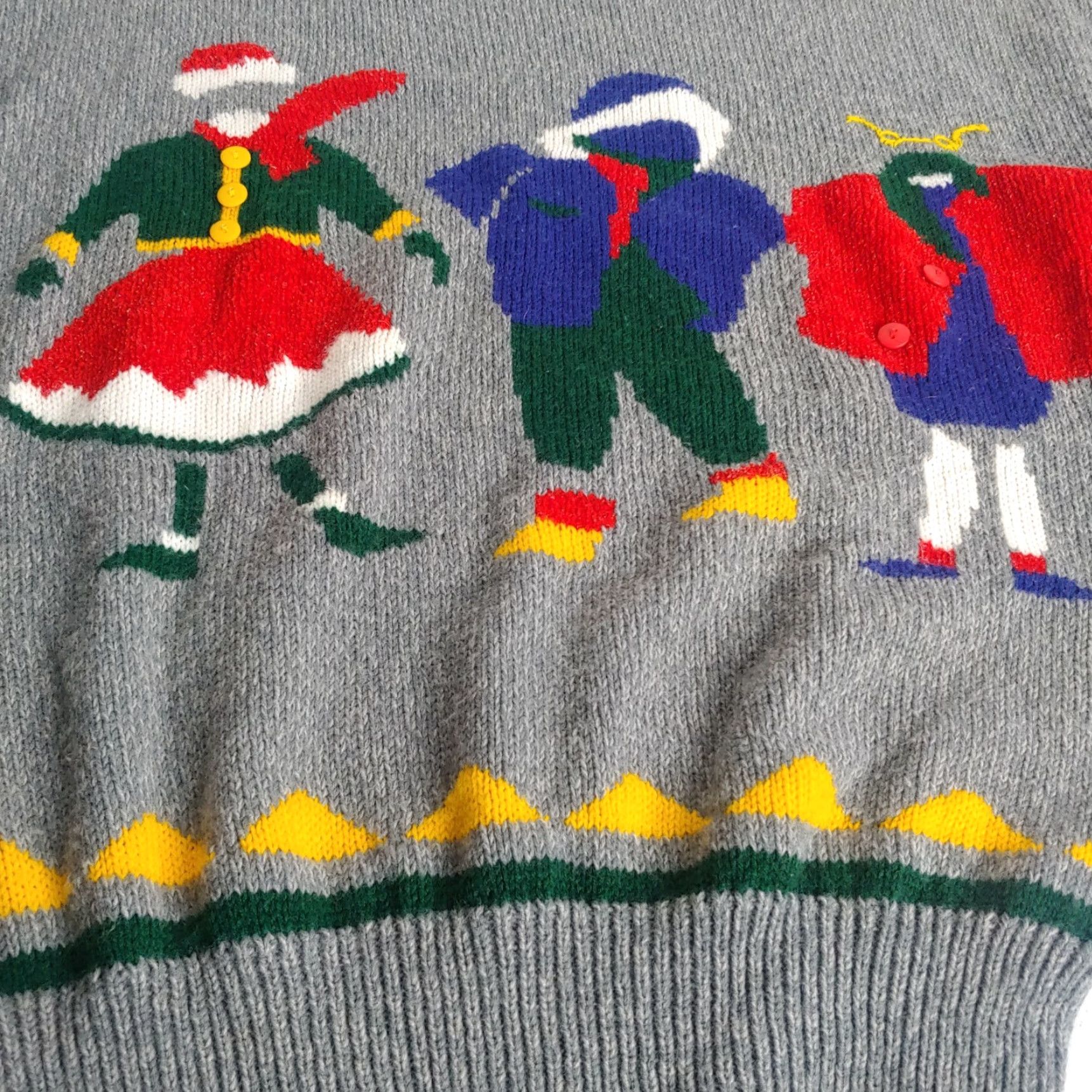 Vintage VINTAGE 1988 Korea Retro Knit Works Sweater M Gray Red Blue Winter Fashion Women Size M / US 6-8 / IT 42-44 - 3 Thumbnail