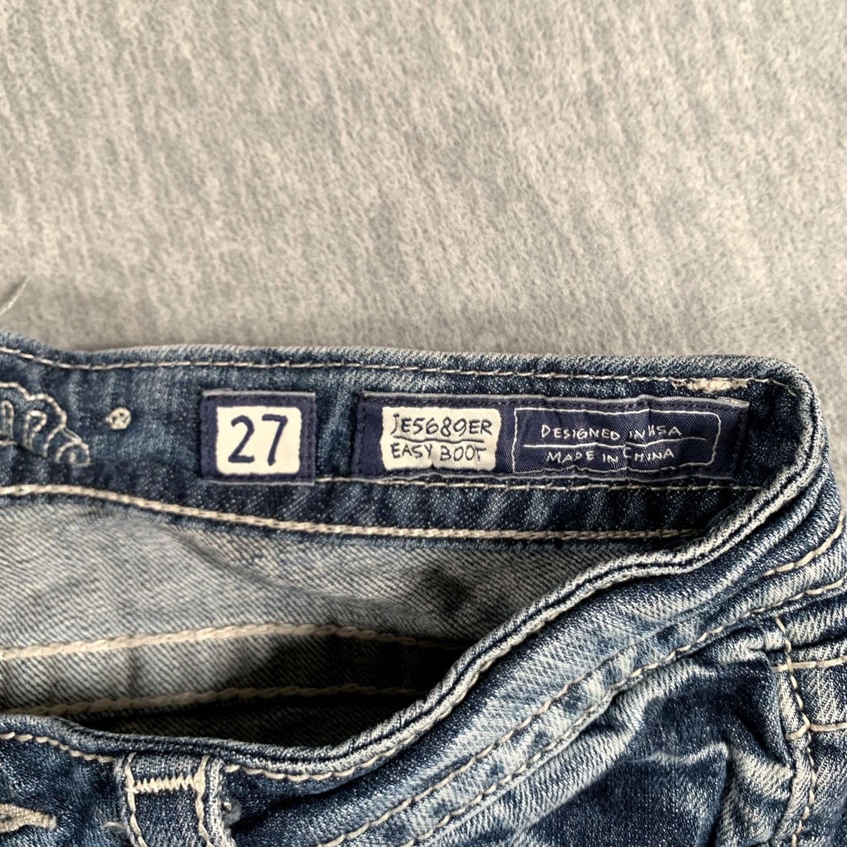 Miss Me Miss Me Jeans Womens 27 Bootcut Denim VTG 17C Embellished Buckle Rhinestone Embroidered Pocket Distressed Low Rise 31in Inseam Easy Boot Size 27" / US 4 / IT 40 - 6 Thumbnail