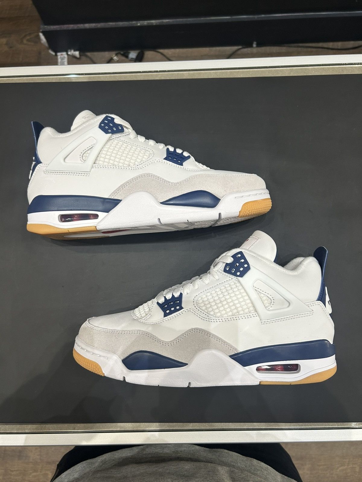 Jordan Brand × Nike Jordan 4 SB Navy Size US 9 / EU 42 - 3 Thumbnail
