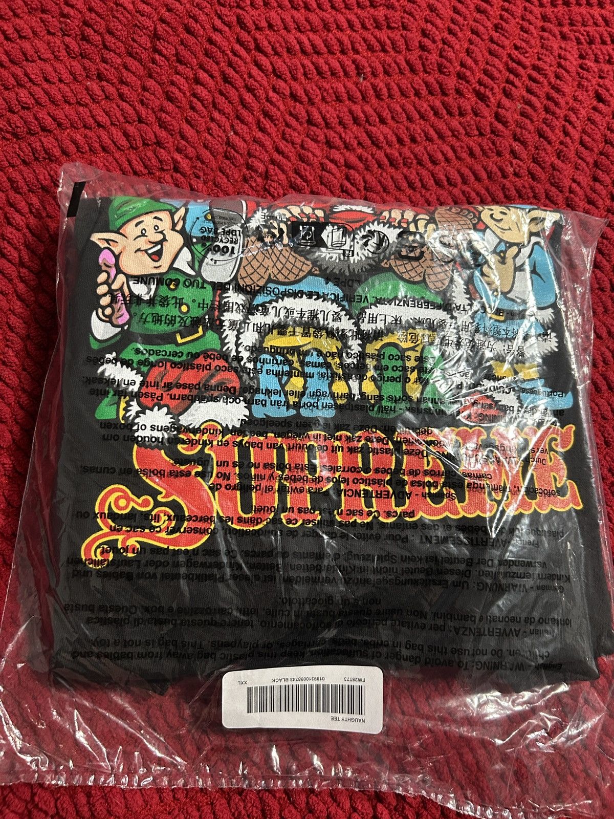 Supreme Supreme sean cliver naughty christmas tee 2XL Size US XXL / EU 58 / 5 - 1 Thumbnail