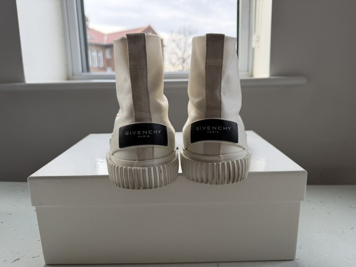 Givenchy High Top Givenchy Canvas Sneaker Size US 9 / EU 42 - 4 Thumbnail