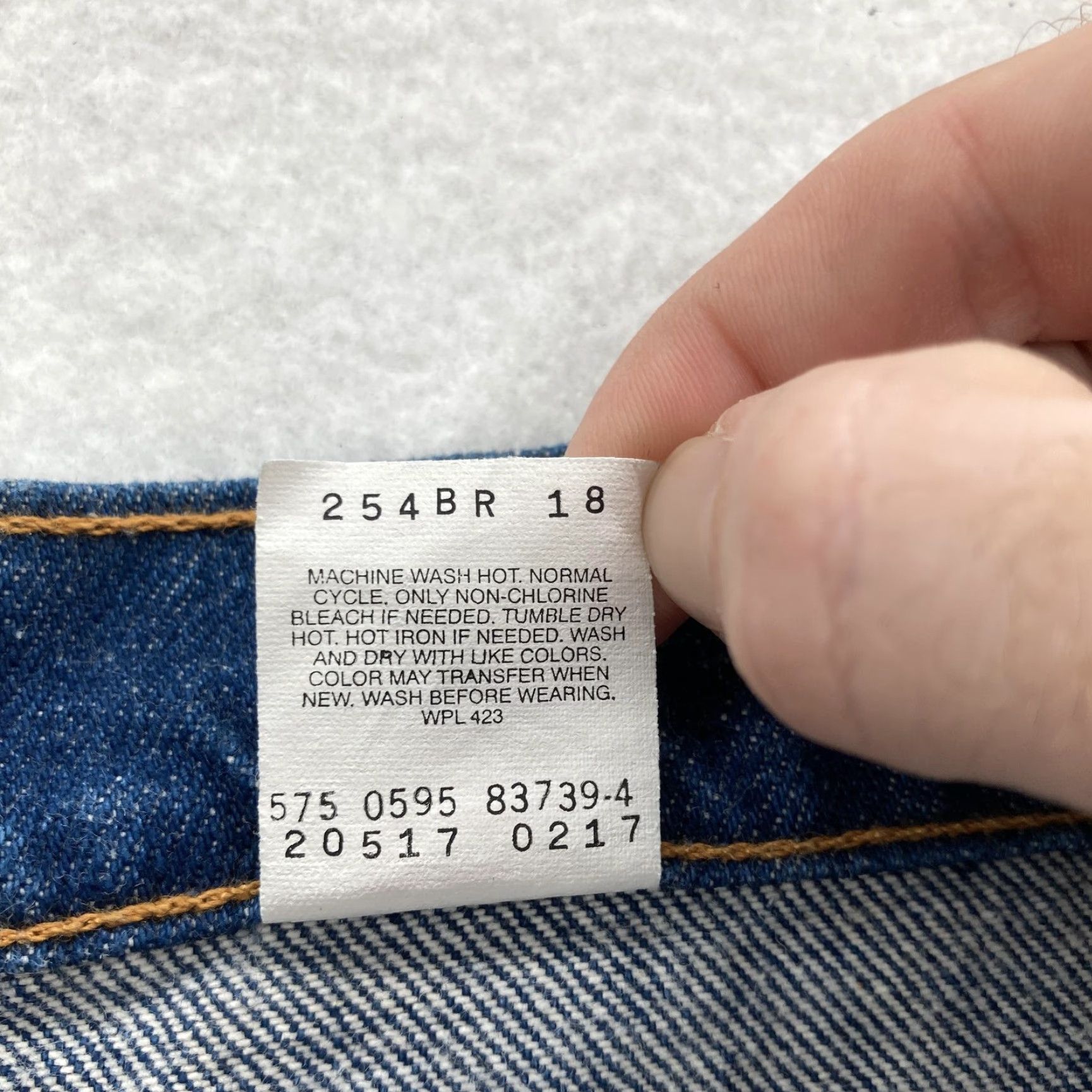 Levi's VINTAGE Levis 517 Jeans Mens 38x32 Blue Denim Bootcut Made in USA Orange Tab 90s Size US 38 / EU 54 - 5 Thumbnail