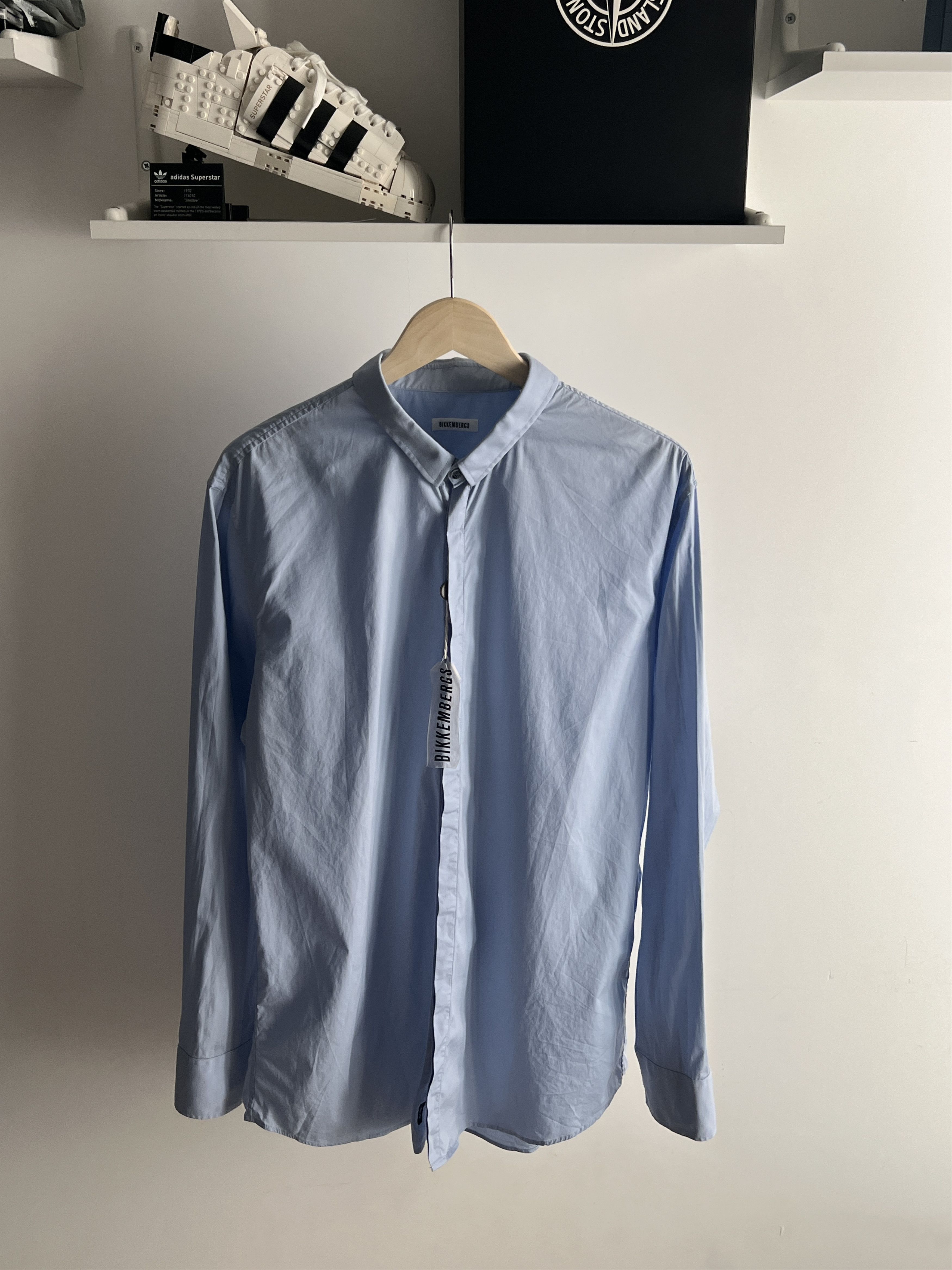 Designer × Dirk Bikkembergs Archive Dirk Bikkembergs Slim Fit Black Button Down Size US XL / EU 56 / 4 - 1 Thumbnail
