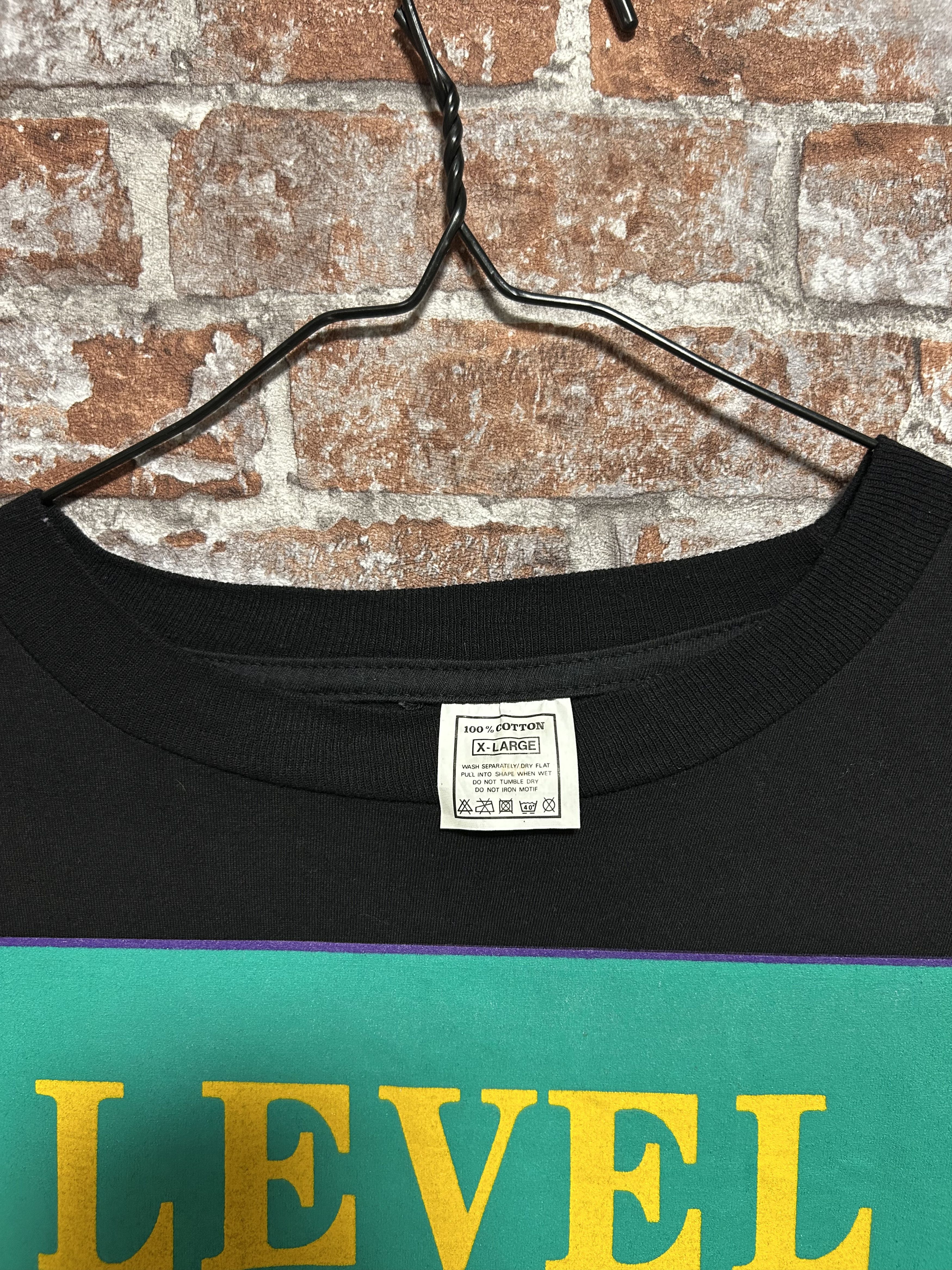 Band Tees Vintage 1990 Level 42 Rock Band T-shirt Size US XL / EU 56 / 4 - 4 Thumbnail