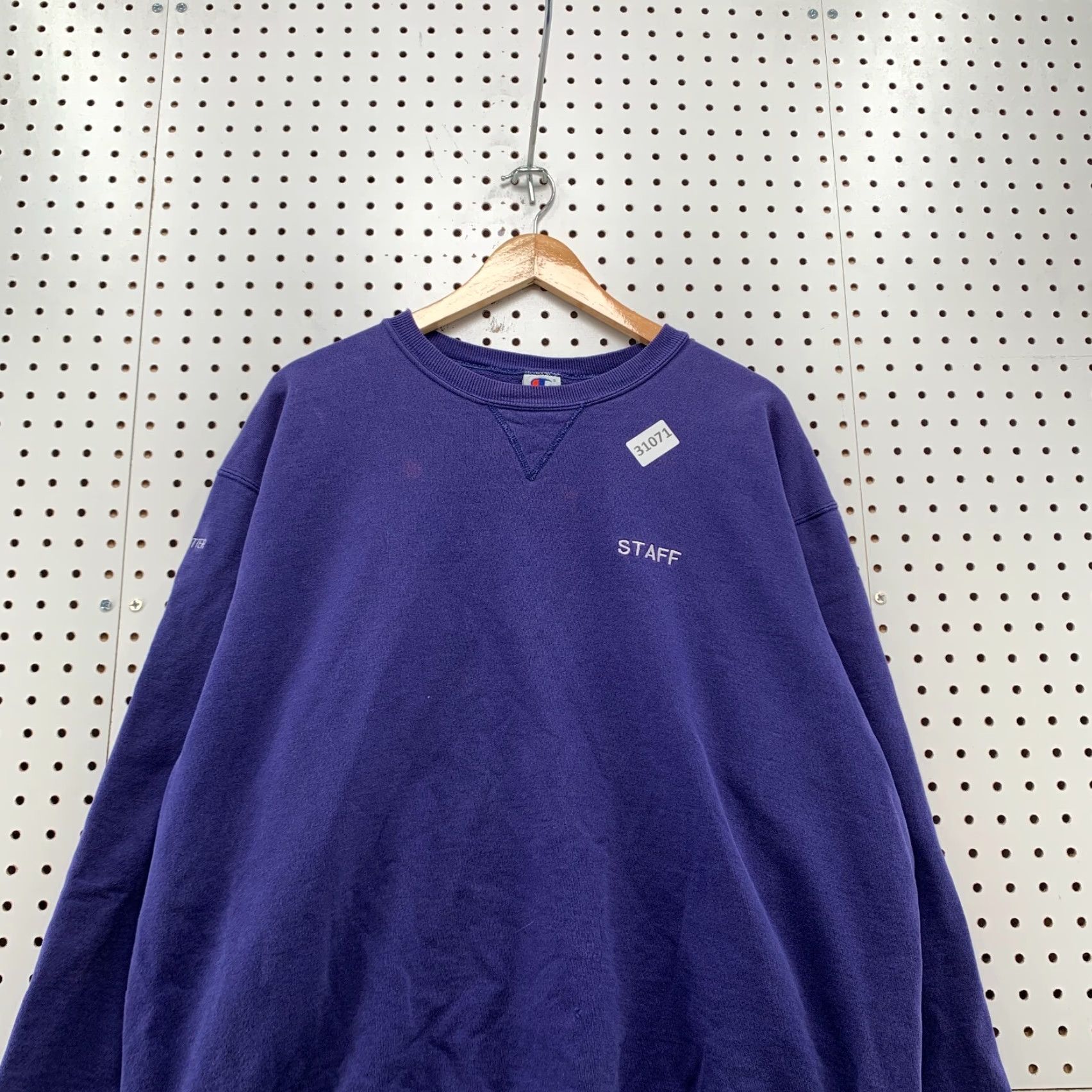 Champion Vintage 90s USA Olympics Staff Champion Sweatshirt Men 2XL Blue Cotton Heavyweight Pullover Crew Neck Size US XXL / EU 58 / 5 - 4 Thumbnail
