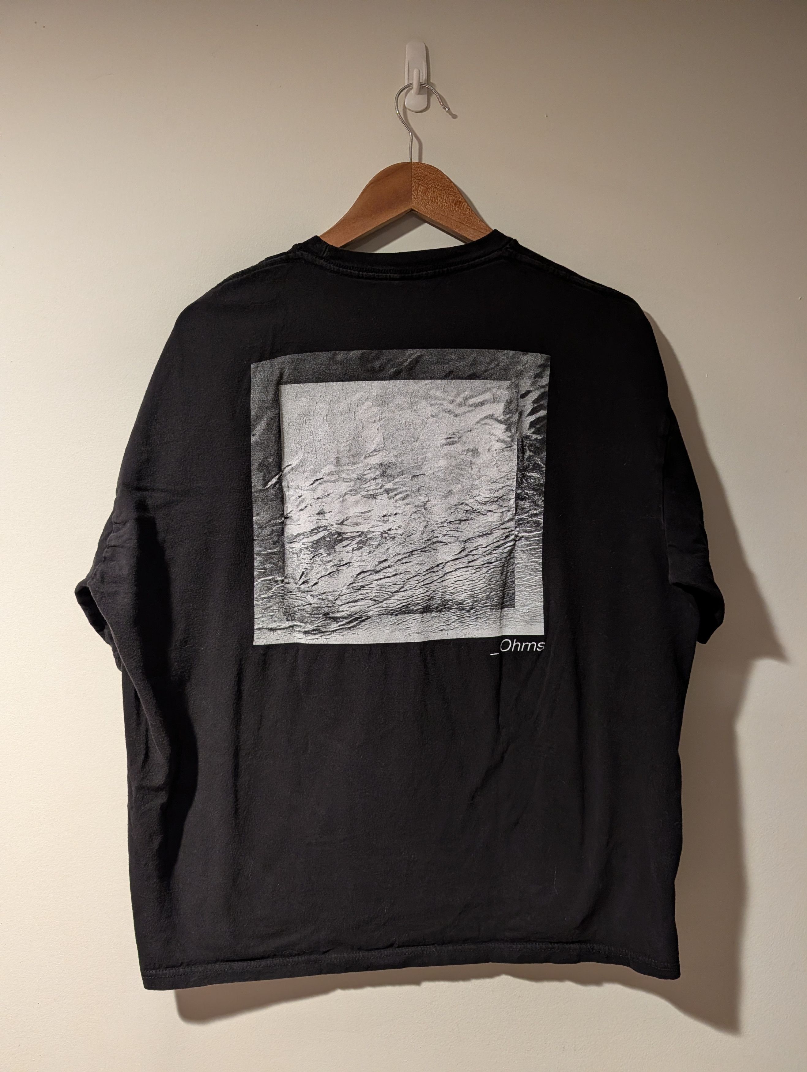 Band Tees Deftones Ohms 2020 Album Art Logo Double Sided 2XL T-Shirt Size US XXL / EU 58 / 5 - 4 Thumbnail