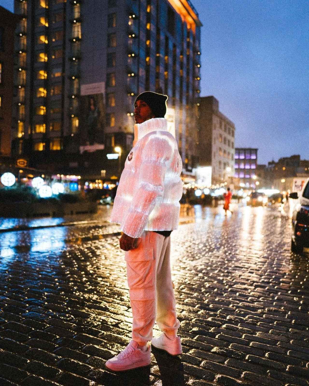 Moncler × Palm Angels Moncler x Palm Angels Maya 70 Optical Fiber Jacket White Size US M / EU 48-50 / 2 - 5 Thumbnail