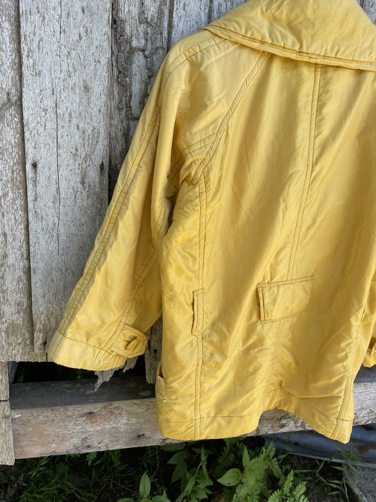 Issey Miyake Vintage 80s Issey Miyake WINDCOAT Yellow Oversized Jacket Size US M / EU 48-50 / 2 - 9 Thumbnail