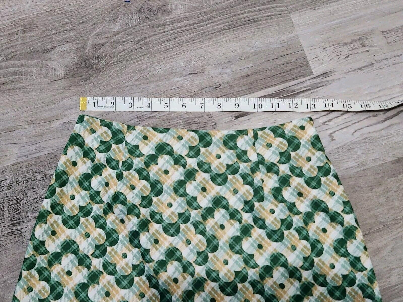 Designer Altar'd State Mini Skirt Medium Green Retro Floral Stretch Size 32" / US 10 / IT 46 - 5 Thumbnail