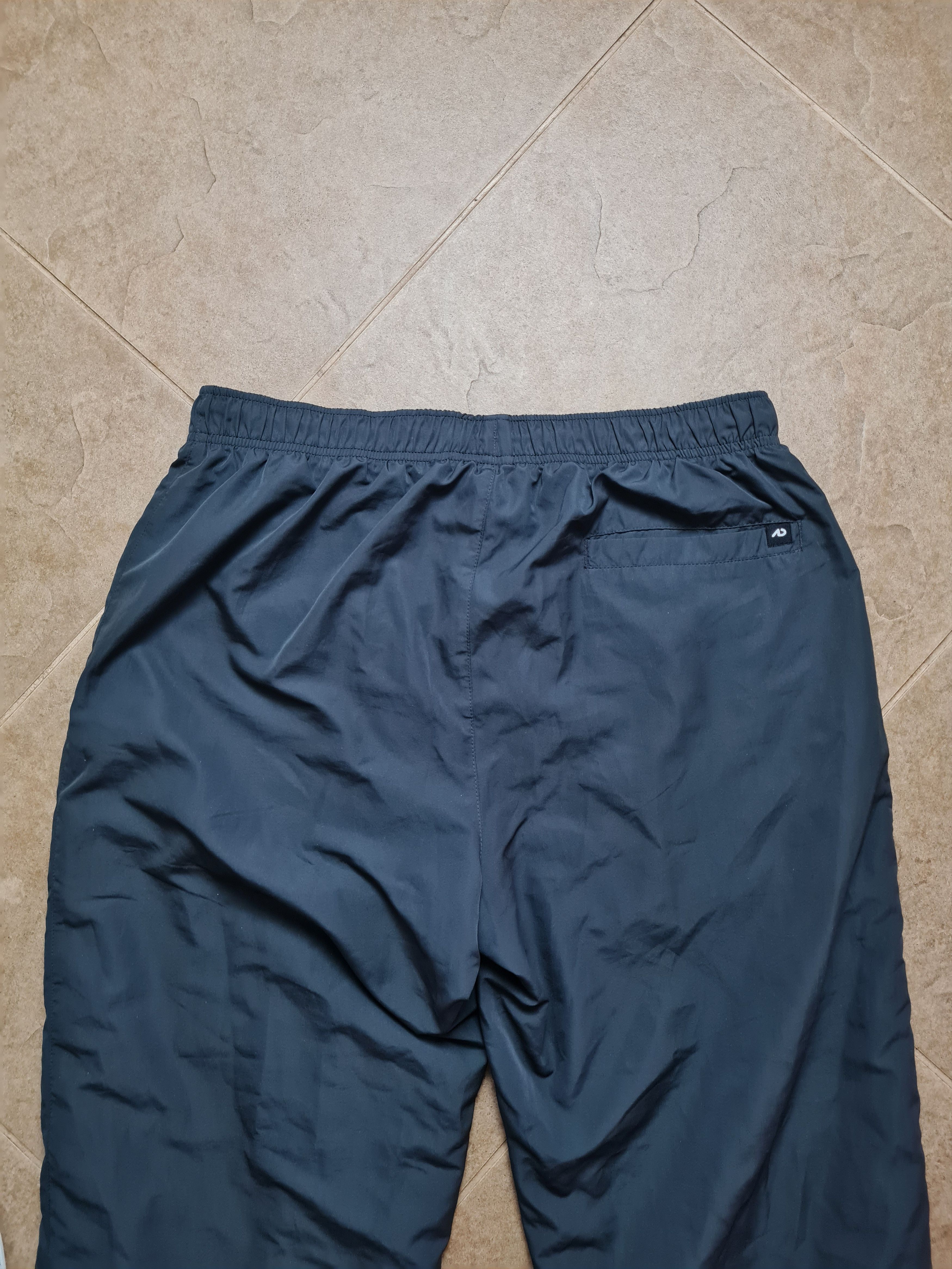 Nike Drill Track Pants Swoosh Y2K Rap TN Nike Nylon Big Logo Size US 34 / EU 50 - 17 Thumbnail