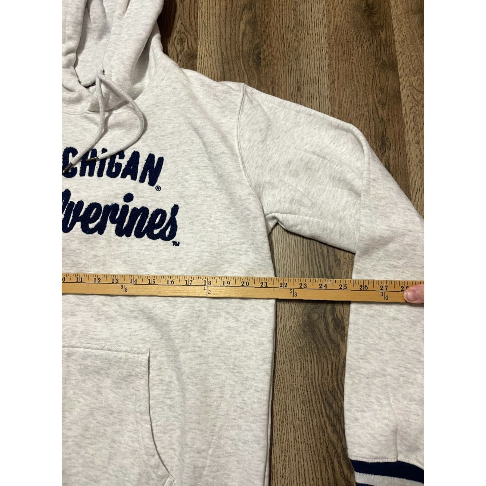 Vintage Royce Apparel Hoodie Womens XL Michigan Wolverines Pullover Drawstring White Casual Size XL / US 12-14 / IT 48-50 - 7 Thumbnail