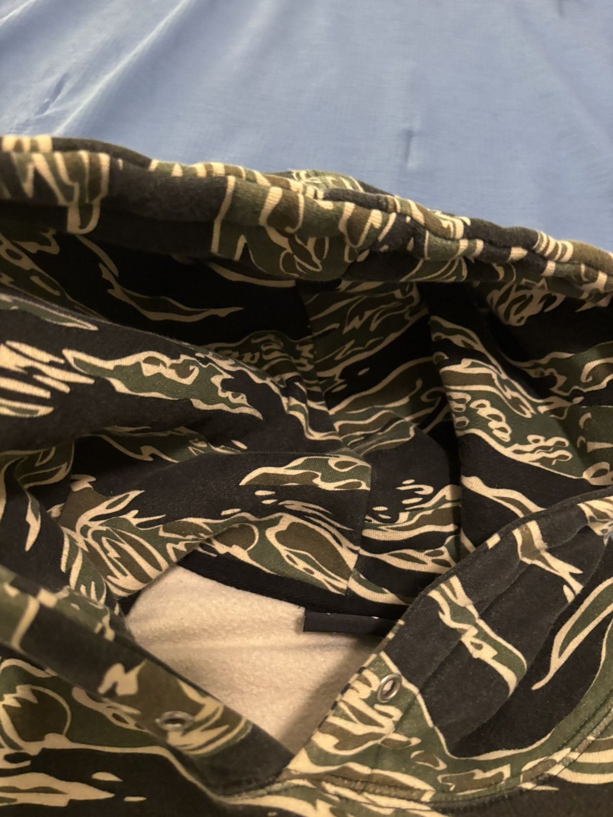 Revenge Revenge Tiger Camo Hoodie Size US L / EU 52-54 / 3 - 4 Thumbnail