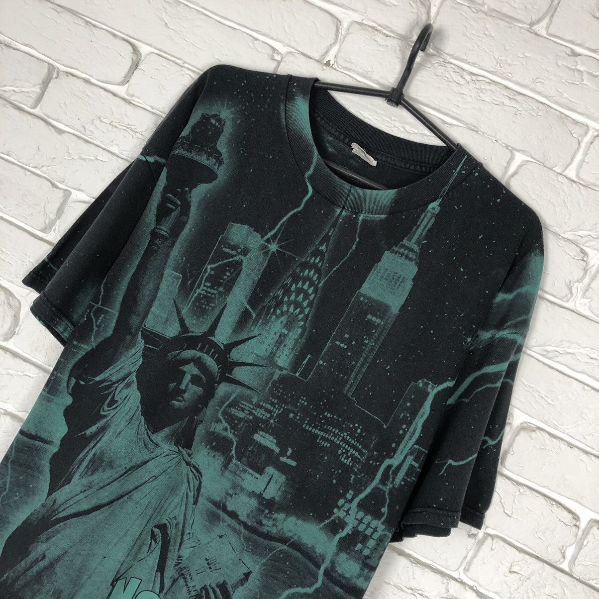 Vintage New York all over print State of Liberty vintage tee t shirt Size US XL / EU 56 / 4 - 2 Thumbnail