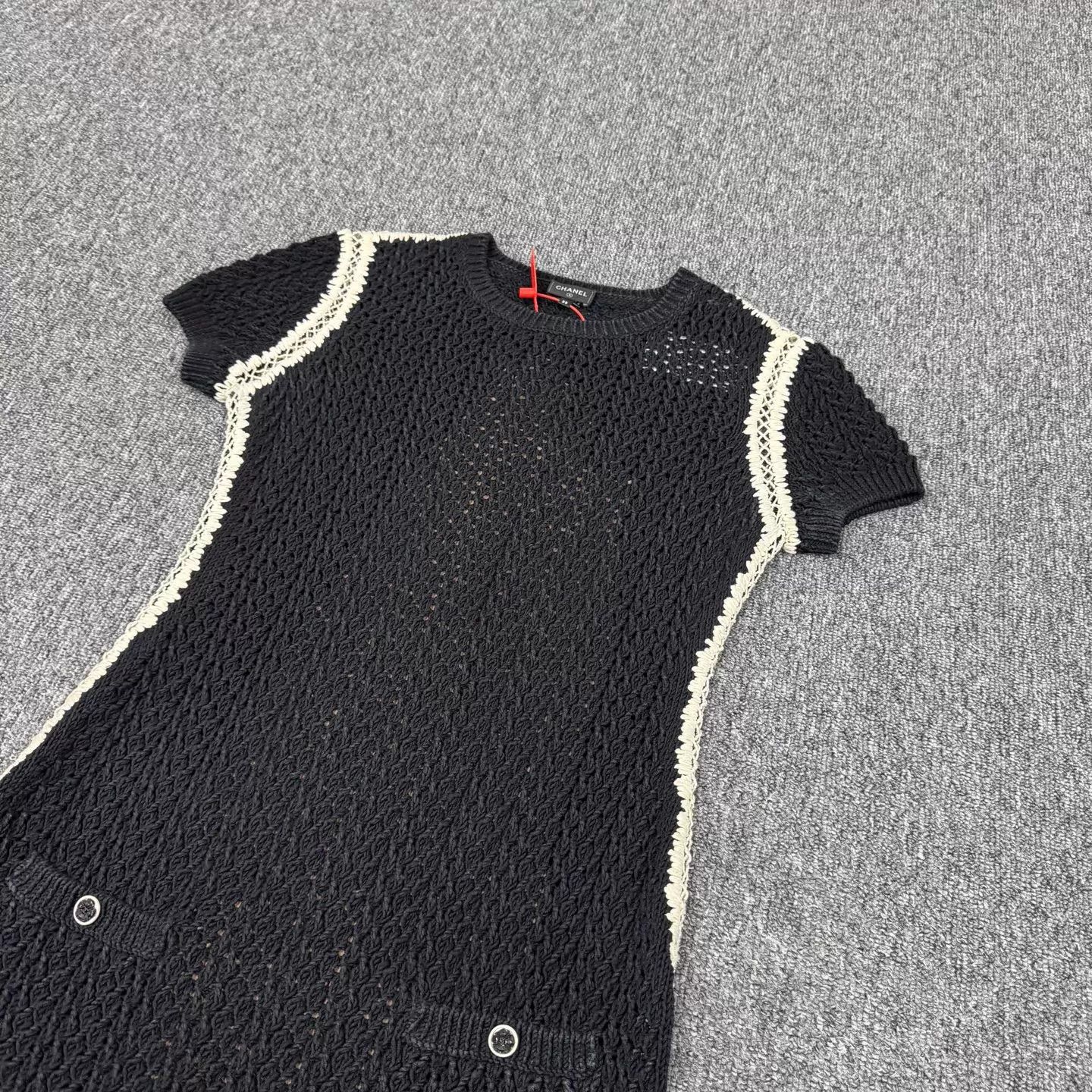 Chanel Chanel Black & White Colorblocked Cutout Knit Dress Women Size S / US 4 / IT 40 - 4 Thumbnail