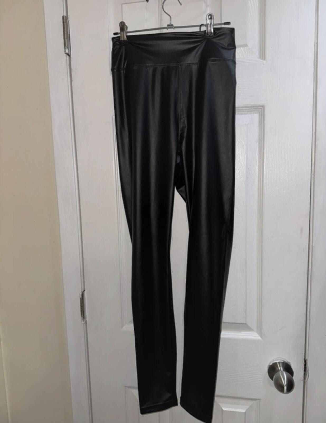 Other OFFLINE By Aerie Real Luxe Faux Leather Leggings Black Med Size 32" / US 10 / IT 46 - 2 Thumbnail