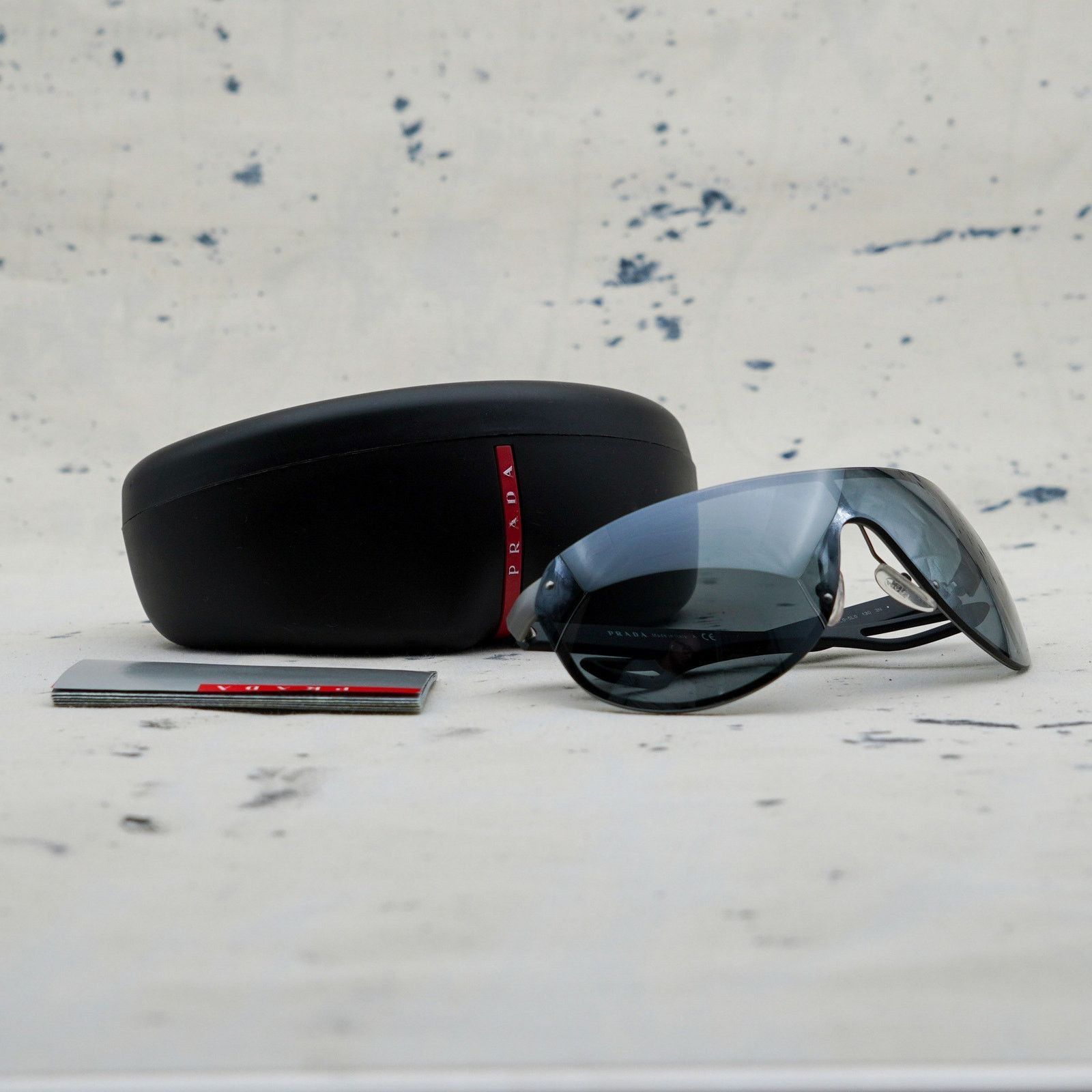 Prada Prada linea rossa sps 61u black wrap shield logo sunglasses Size ONE SIZE - 8 Thumbnail