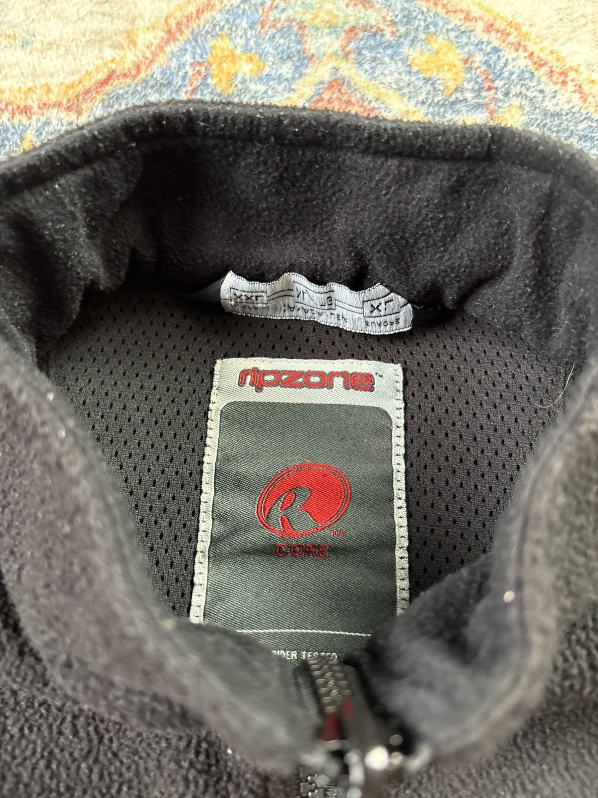 Vintage Vintage Ripzone Black Zip-up Fleece Size XL Size US XL / EU 56 / 4 - 3 Thumbnail