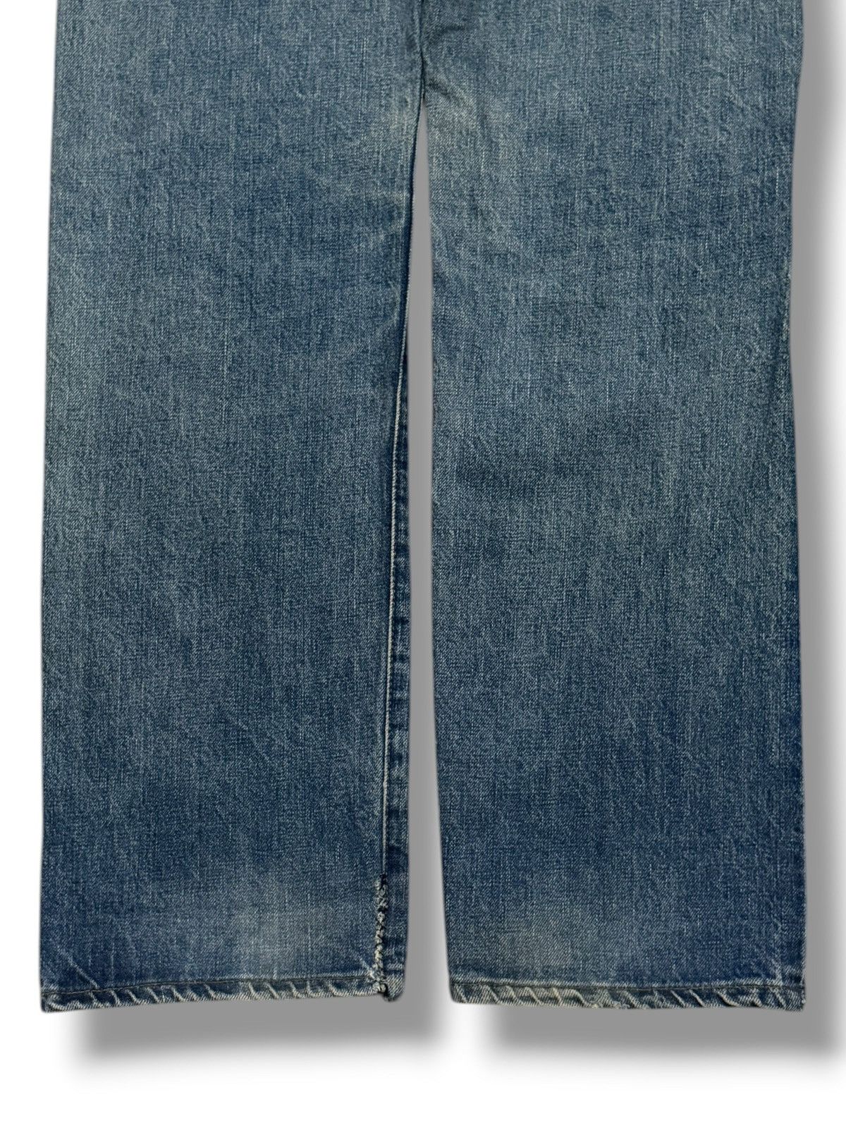 Levi's Vintage Clothing Vintage Levi’s 502 Big E Selvedge Denim Jeans Japan | W30 Size US 30 / EU 46 - 7 Thumbnail