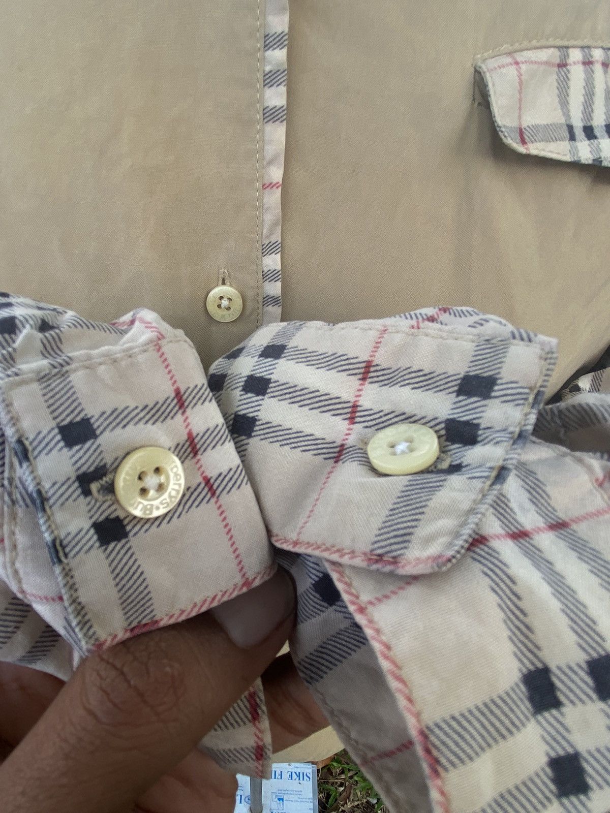 Burberry Last Drop!! Vintage Burberry Nova check Silk Shirt Size US M / EU 48-50 / 2 - 4 Thumbnail