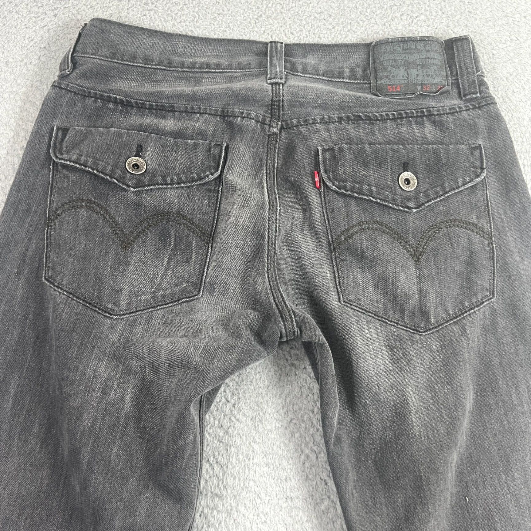 Levi's Levi's 514 Jeans Mens Regular Fit 32x31 Black Denim Straight Pockets Preppy Size US 33 - 7 Thumbnail