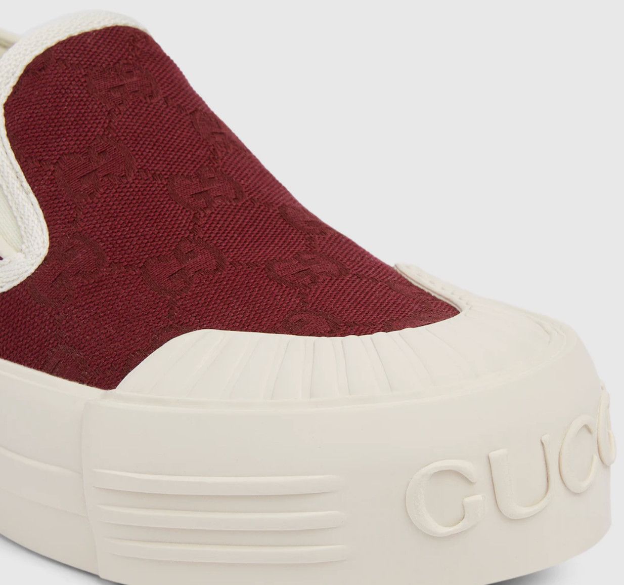 Gucci o1loc1c0326 836059 Women's Slip-on Sneakers in Rosso Ancora Size US 5.5 / IT 35.5 - 3 Thumbnail