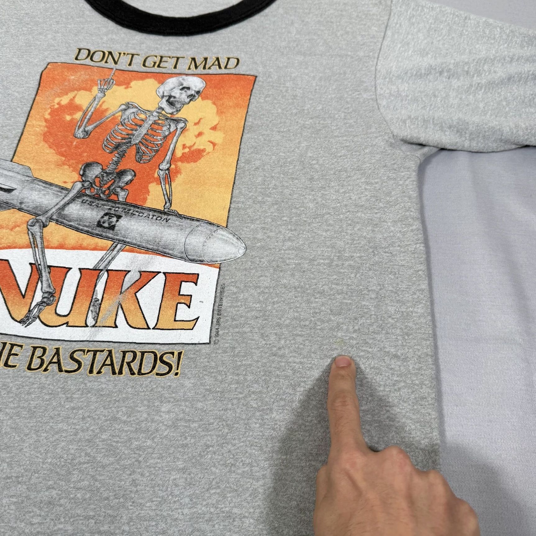 Vintage VINTAGE screen stars Nuke The Bastards Shirt Men Small Gray Ringer Skeleton 80s Graphic Print Size US S / EU 44-46 / 1 - 6 Thumbnail