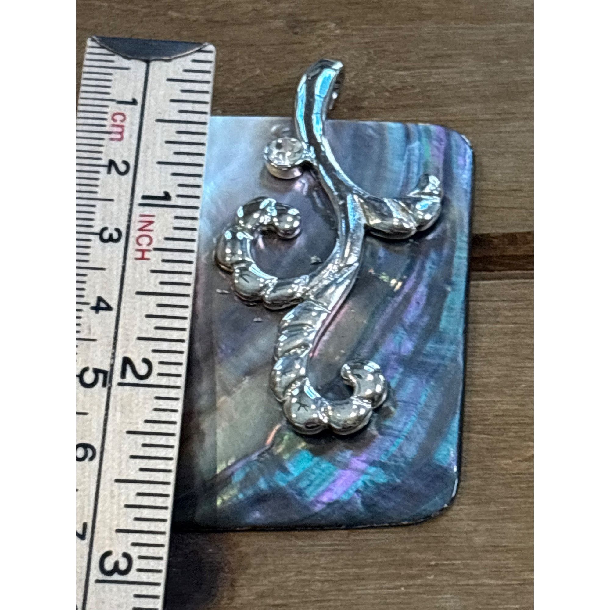 Other Silver Floral Motif Abalone Shell Pendant Size ONE SIZE - 6 Thumbnail