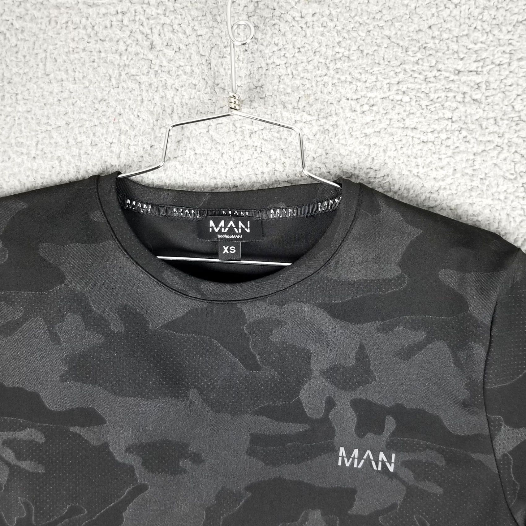 Boohoo Boohoo Shirt XS Camouflage Military Tee Short Sleeve T-Shirt Mens Basic Tee Multicolor Camouflage Military 90s? Size US XS / EU 42 / 0 - 2 Thumbnail