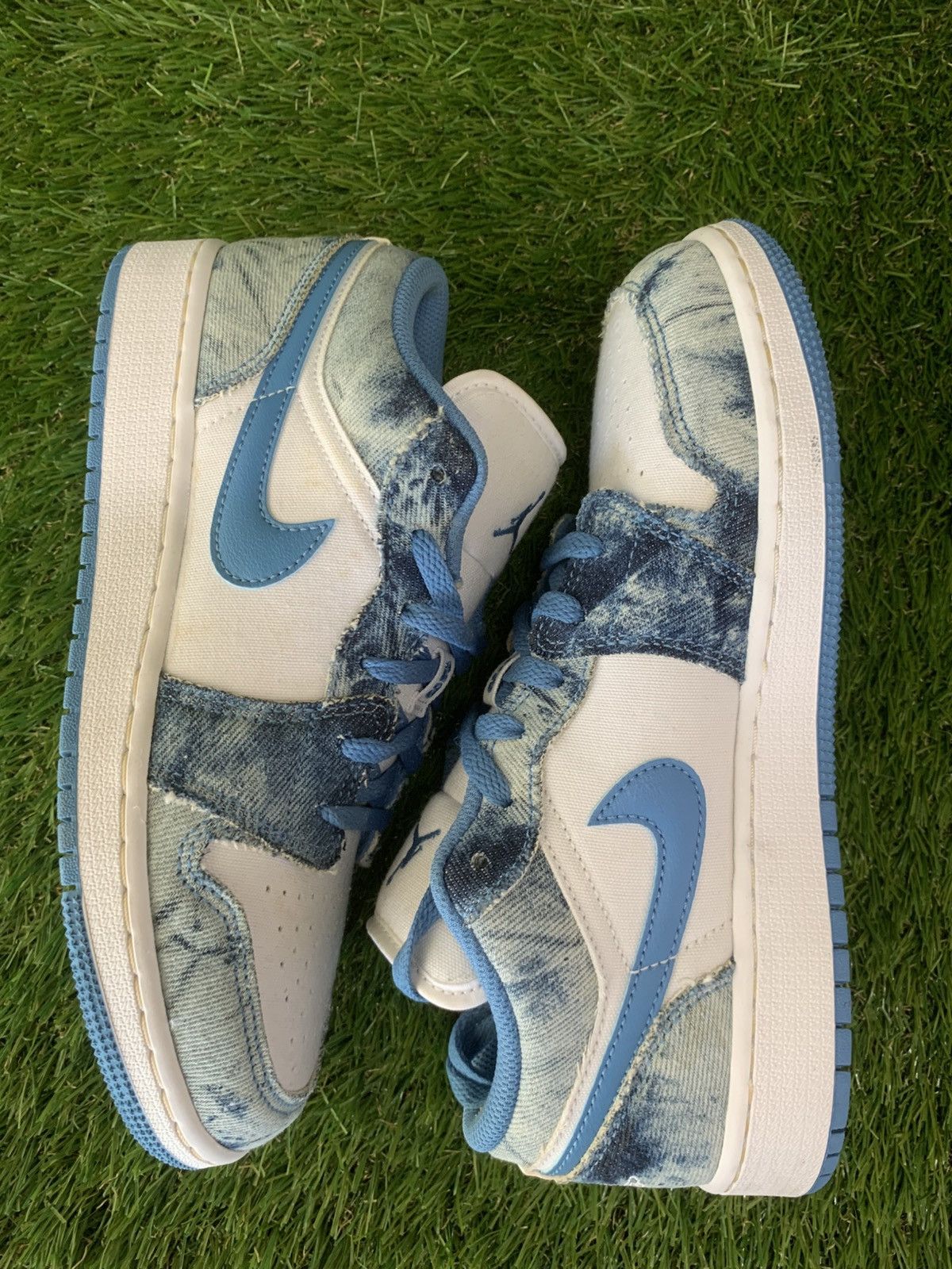 Jordan Brand Aj1 Low washed denim Size US 6 / EU 39 - 4 Thumbnail