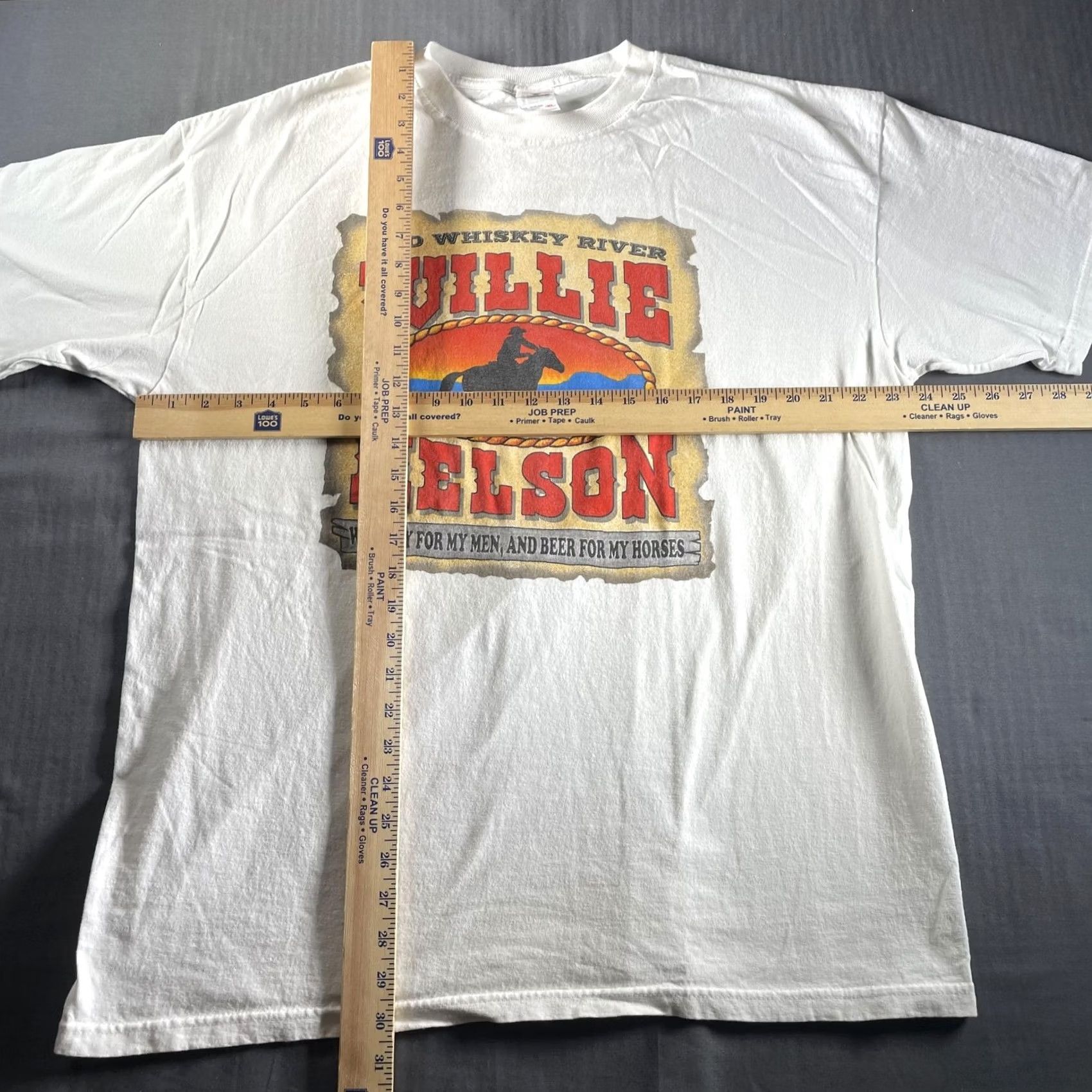 Anvil VINTAGE Willie Nelson Shirt Mens XL White Old Whiskey River Beer For My Horses Graphic Size US XL / EU 56 / 4 - 4 Thumbnail