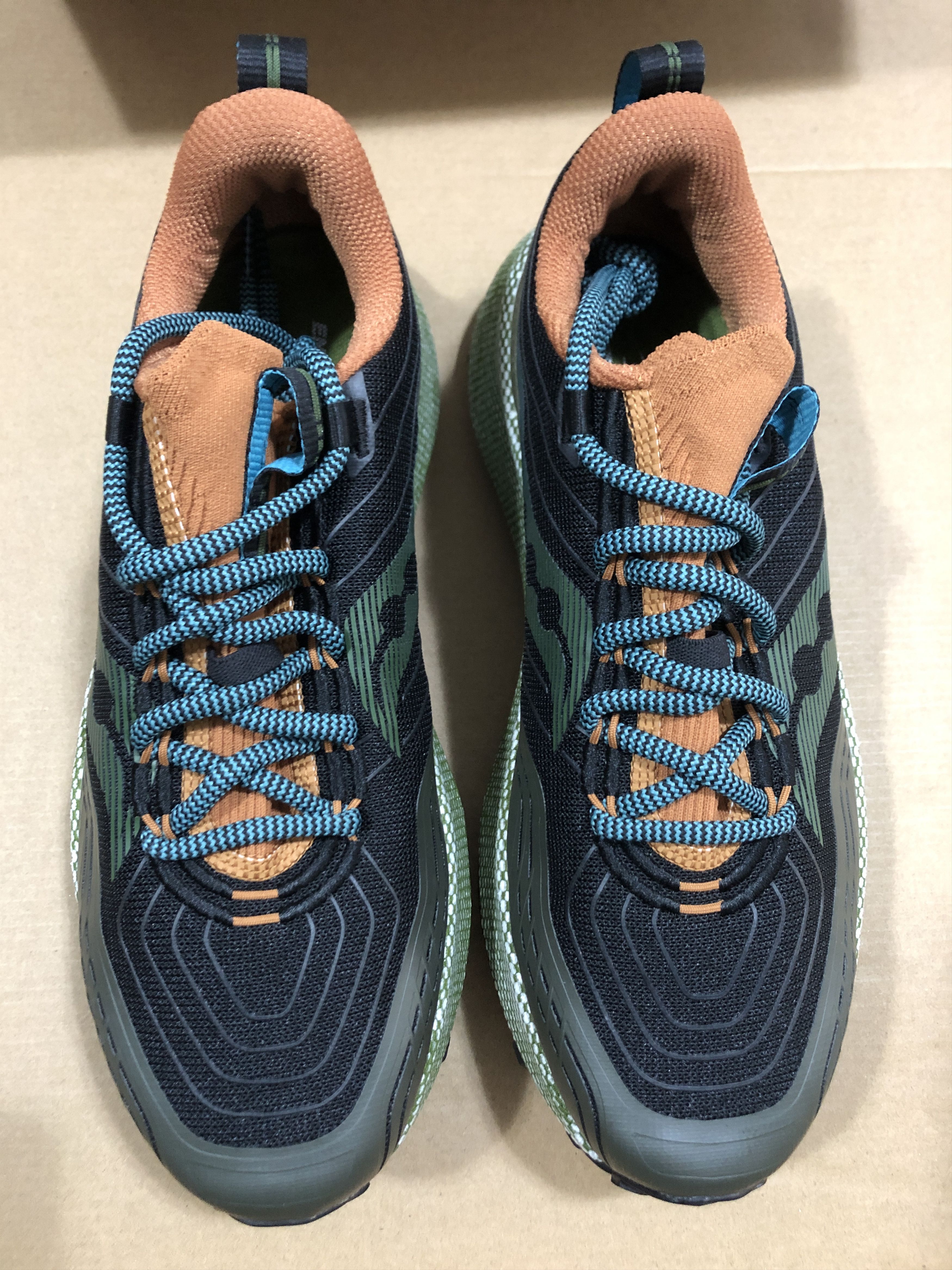 Saucony Endorphin Trail Olive/Black Size US 9 / EU 42 - 4 Thumbnail