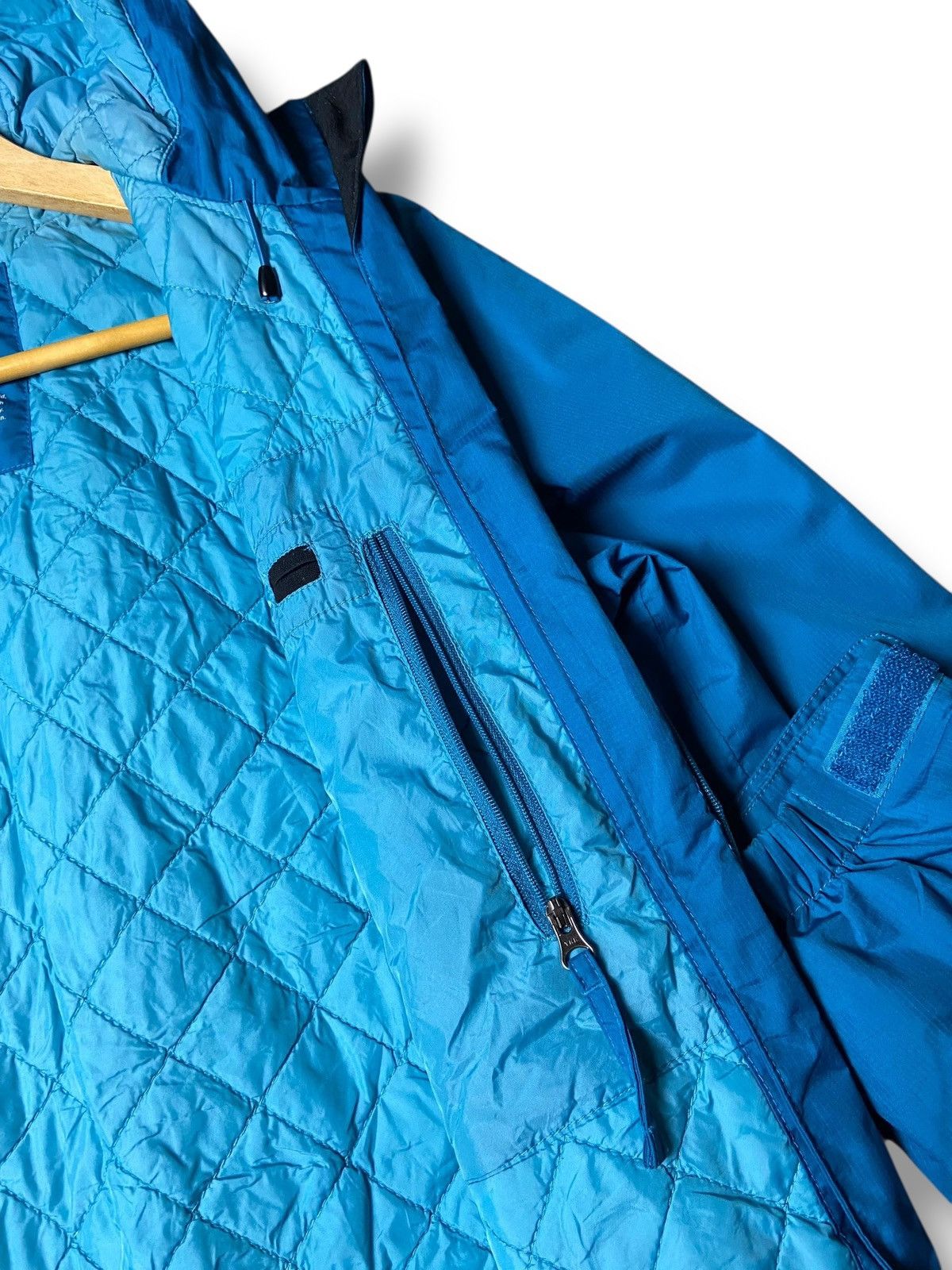 L.L. Bean L.L Bean Insulated Zip Up Jacket with Hood (163) Size US M / EU 48-50 / 2 - 5 Thumbnail