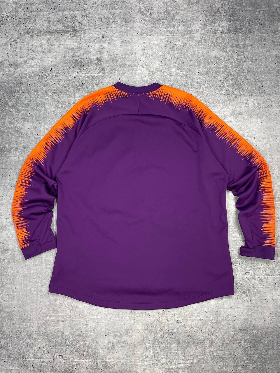 Nike Vintage Nike Y2K Manchester City Reflective Logo Zip Olympic Size US XXL / EU 58 / 5 - 13 Thumbnail
