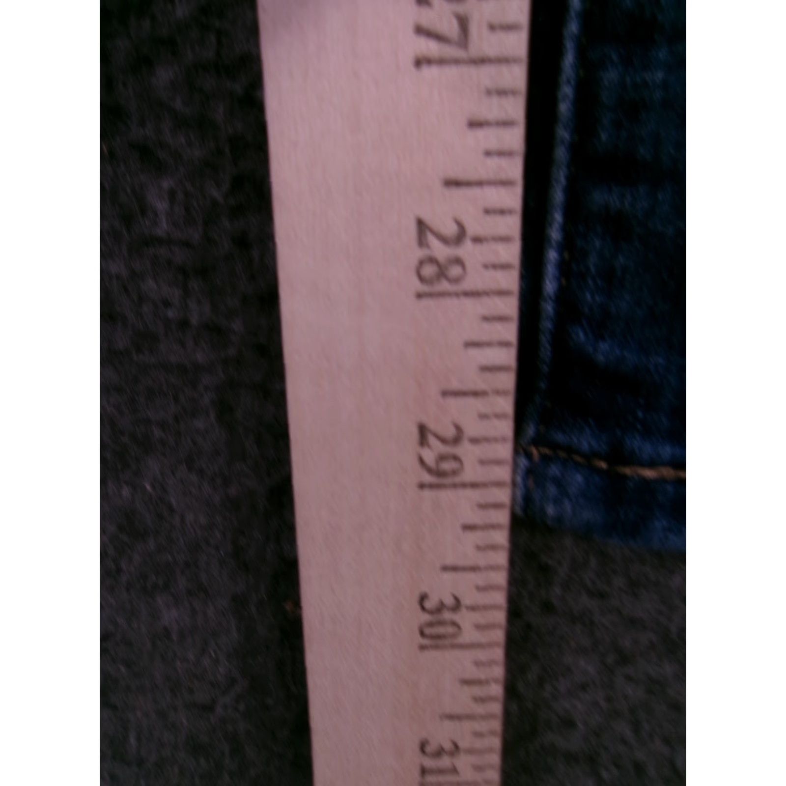 Levi's Levis Jeans Womens 10M Blue Classic Fit Straight Leg Mid Rise Medium Wash Denim Jeans Regular 29in Inseam Womens Size 32" / US 10 / IT 46 - 6 Thumbnail