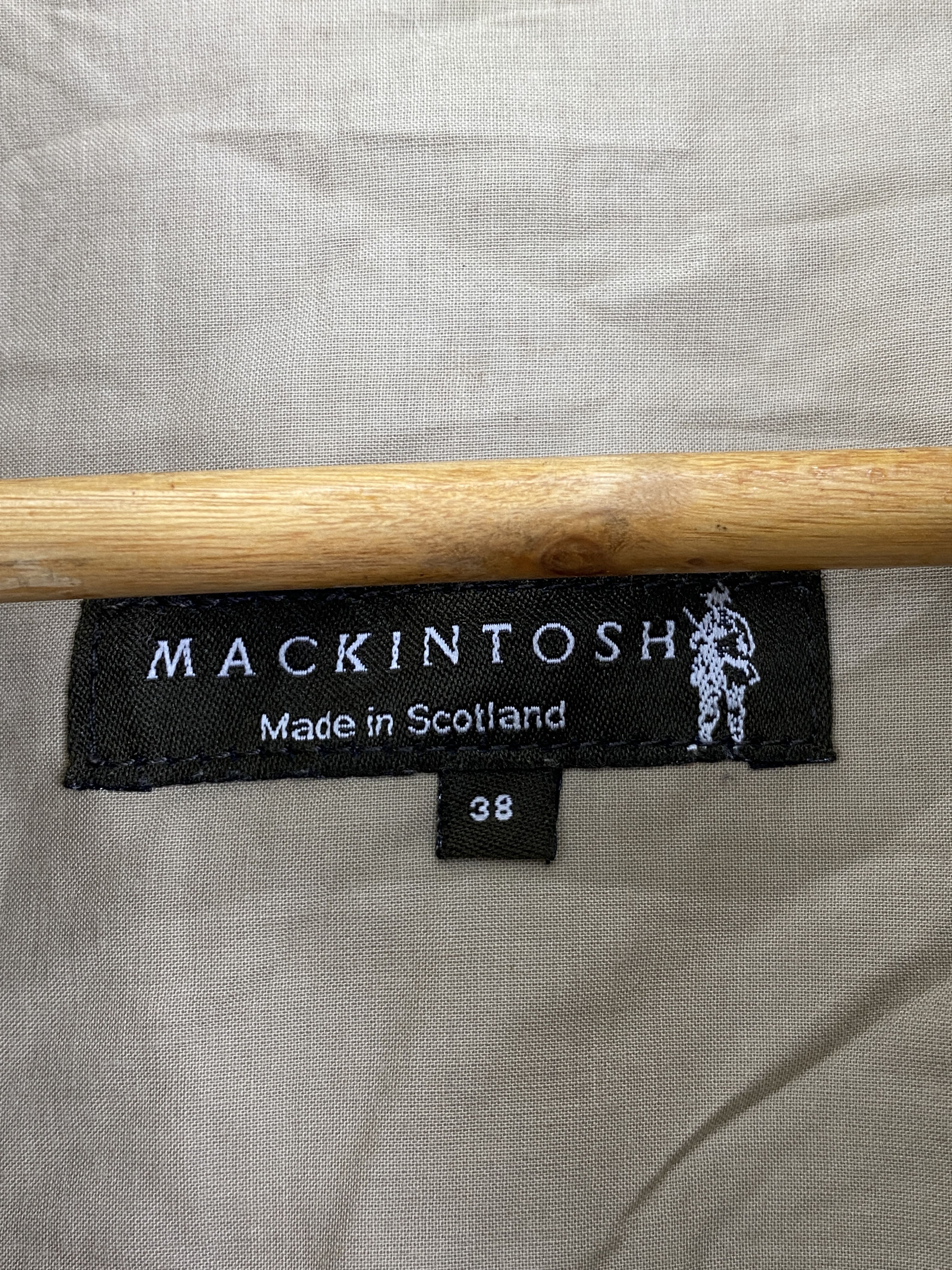 Mackintosh Vintage Mackintosh Made In Scottland Trench Coat J1940 Size US XXS / EU 40 - 5 Thumbnail
