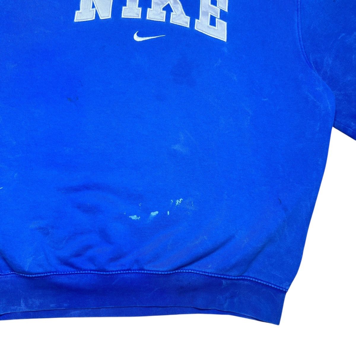 Nike Vintage 2000s Nike Swoosh Spell Out Embroidered Sweatshirt Size US L / EU 52-54 / 3 - 8 Thumbnail