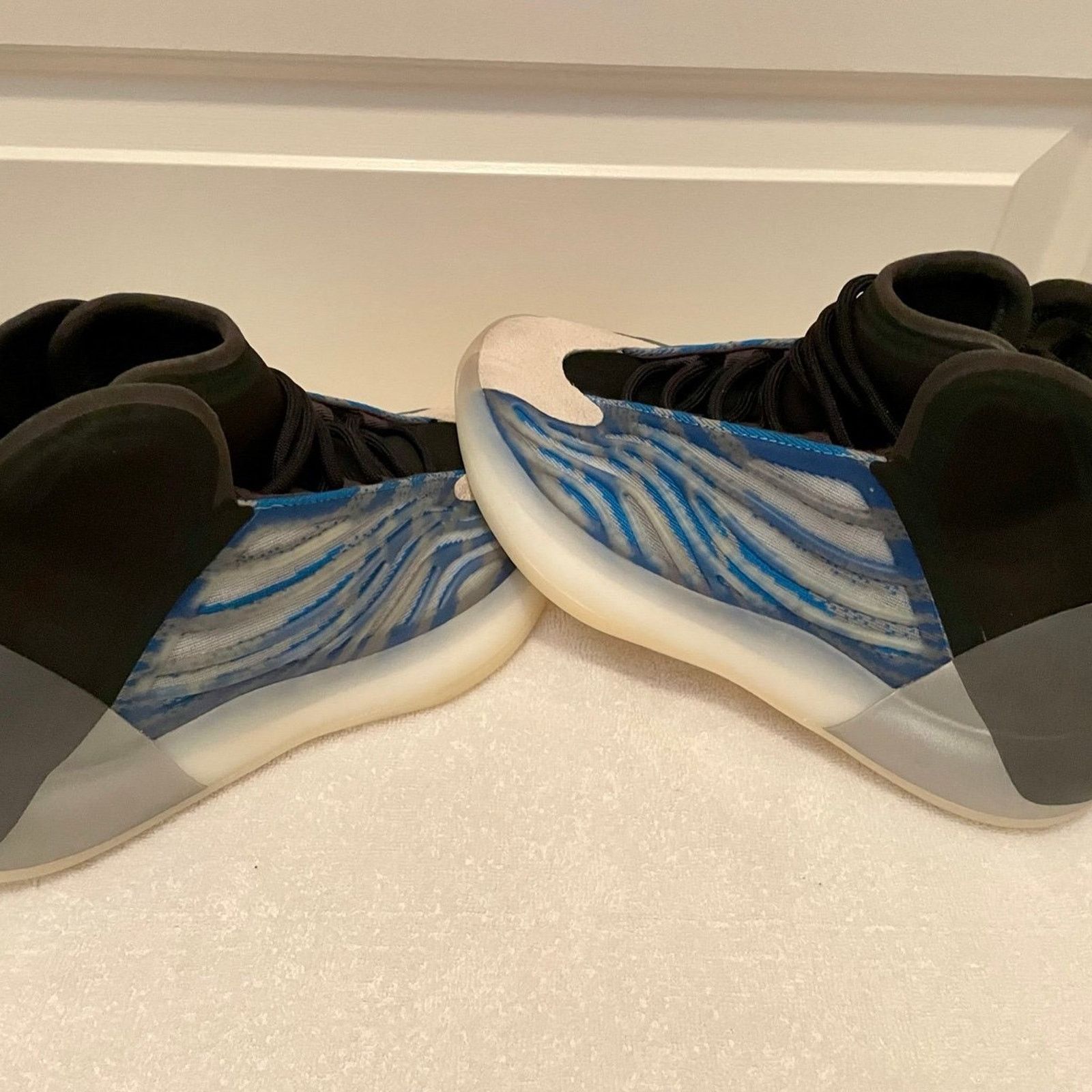 Adidas Adidas Yeezy QNTMZ Basketball Sneaker Size US 6.5 / EU 39-40 - 1 Thumbnail