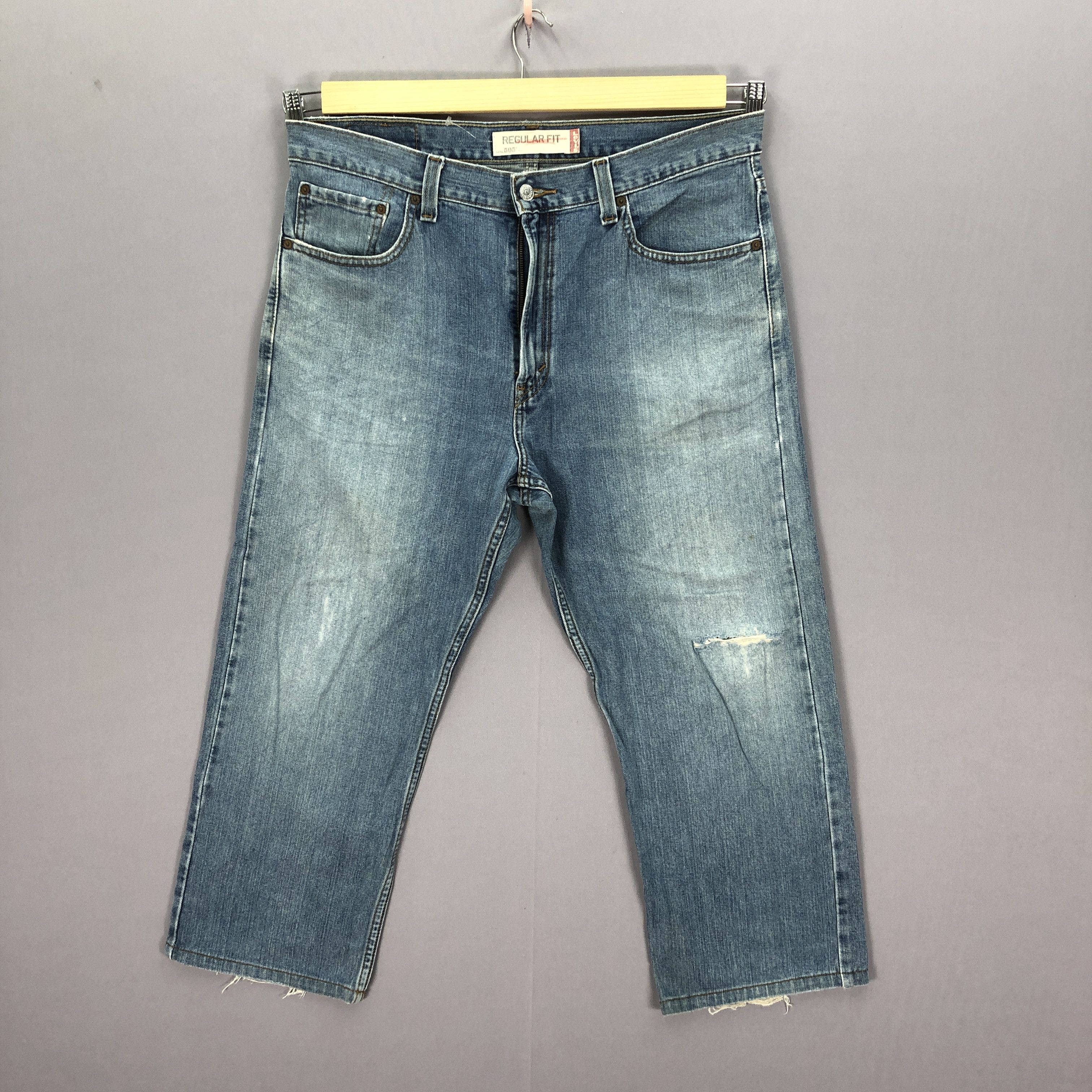Levi's Vintage Y2K Levis 505 Faded Jeans Levi's Light Wash Denim Size US 36 / EU 52 - 1 Thumbnail