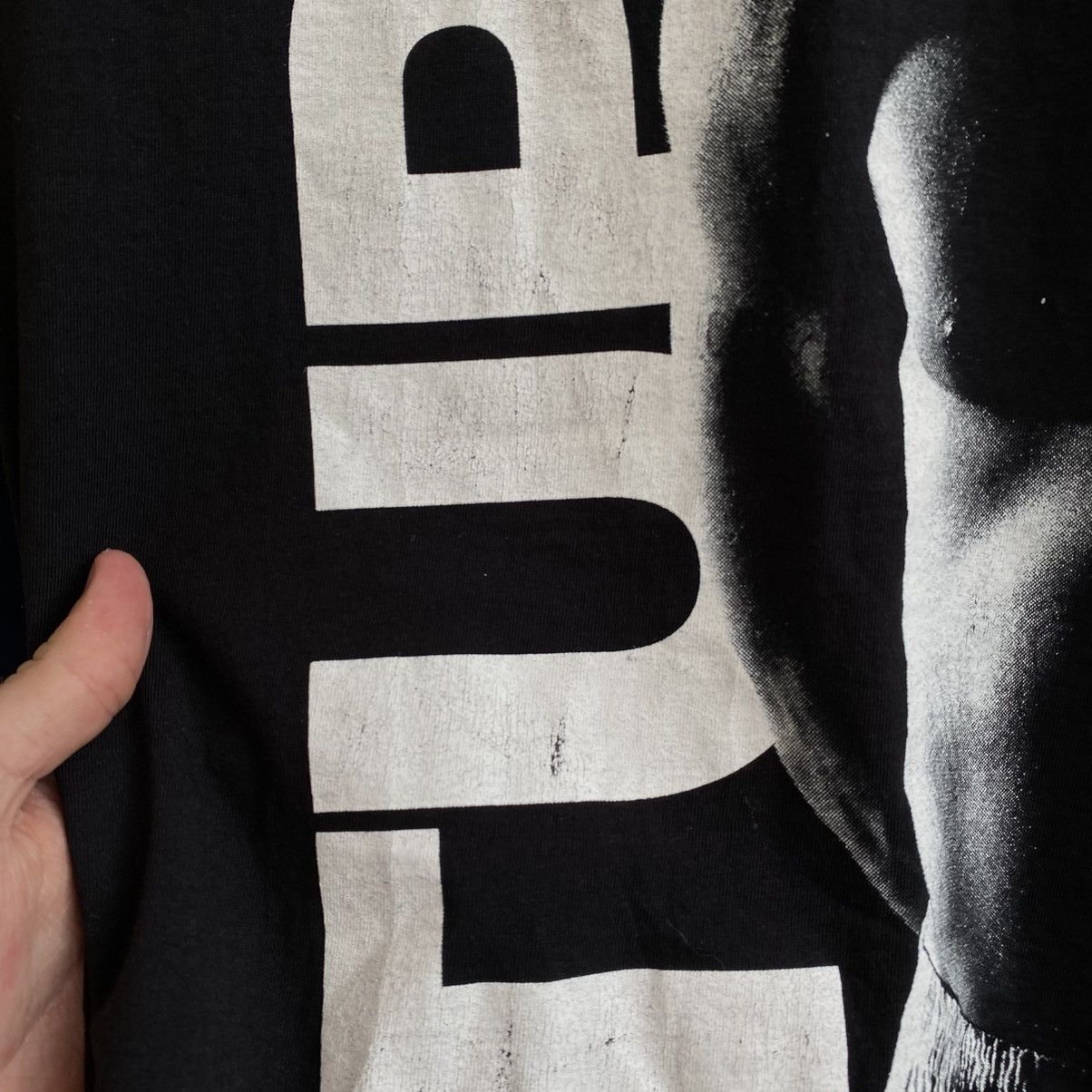 Rap Tees Vintage Tupac Big Logo 2016 Rap streetwear tee Size US S / EU 44-46 / 1 - 4 Thumbnail