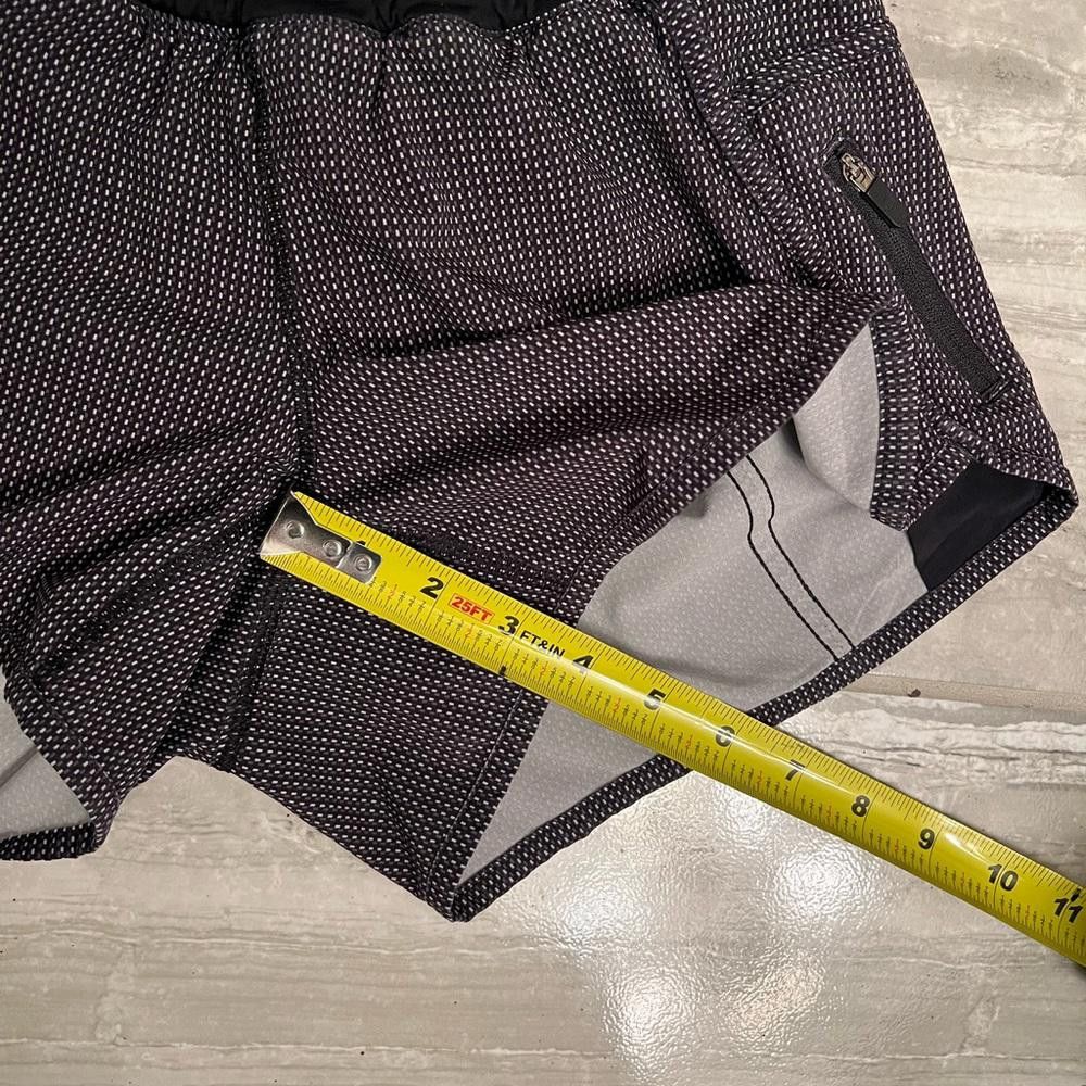 Lululemon Lululemon tracker black white size 4 Size 27" / US 4 / IT 40 - 3 Thumbnail