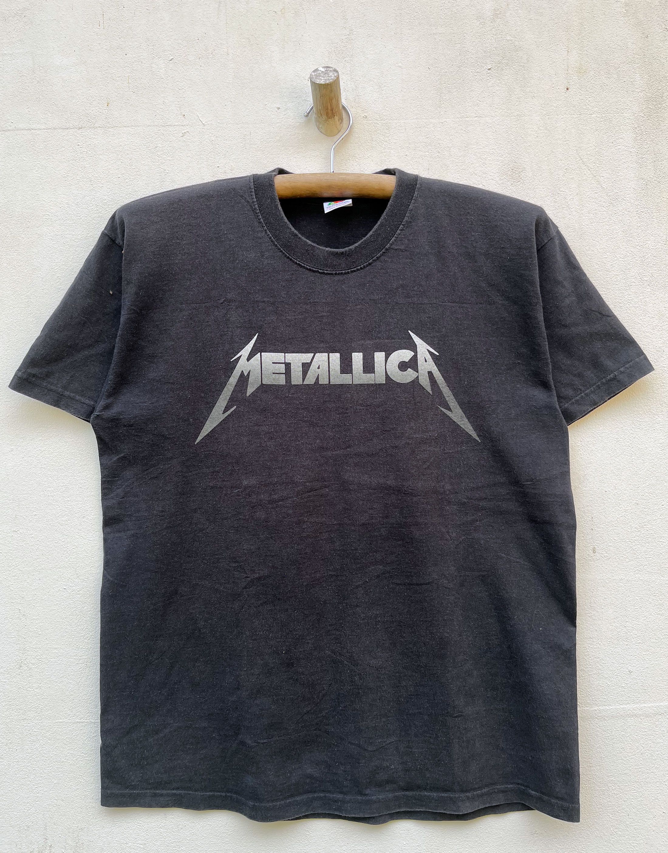 Band Tees Vintage 2000s y2k Metallica American Metal Rock Band Size US M / EU 48-50 / 2 - 1 Thumbnail