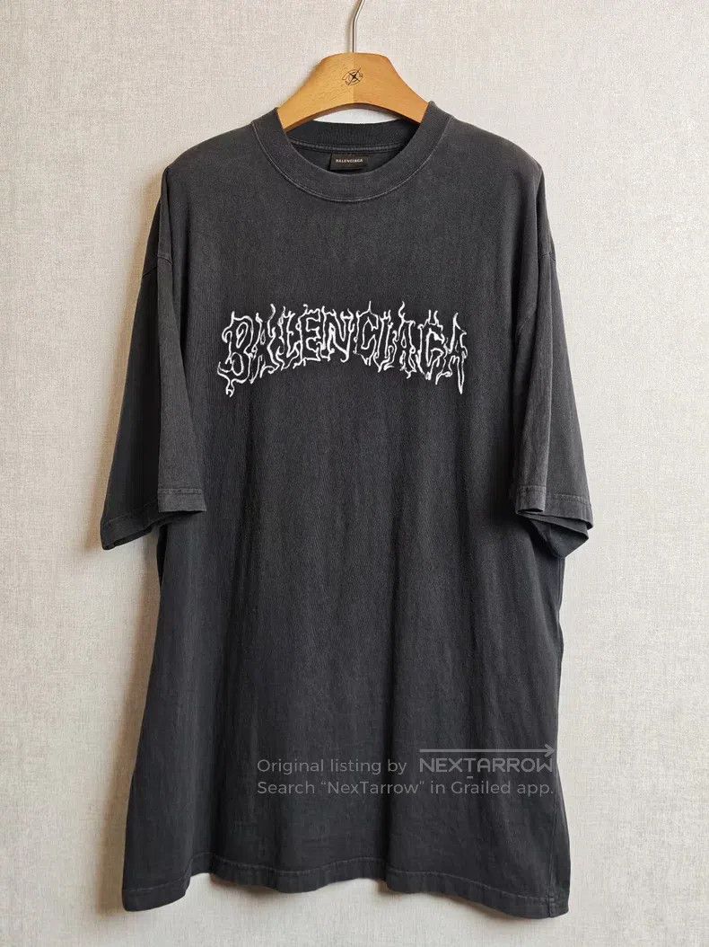 Balenciaga Balenciaga Flame Letter Black Short Sleeve T-Shirt Size US M / EU 48-50 / 2 - 1 Thumbnail
