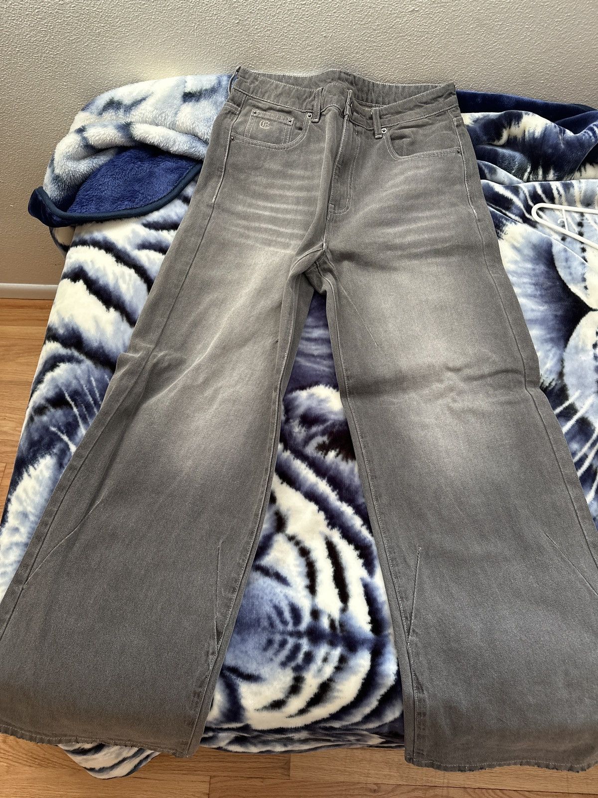 Other Elysian grey baggy denim Size US 32 / EU 48 - 1 Thumbnail