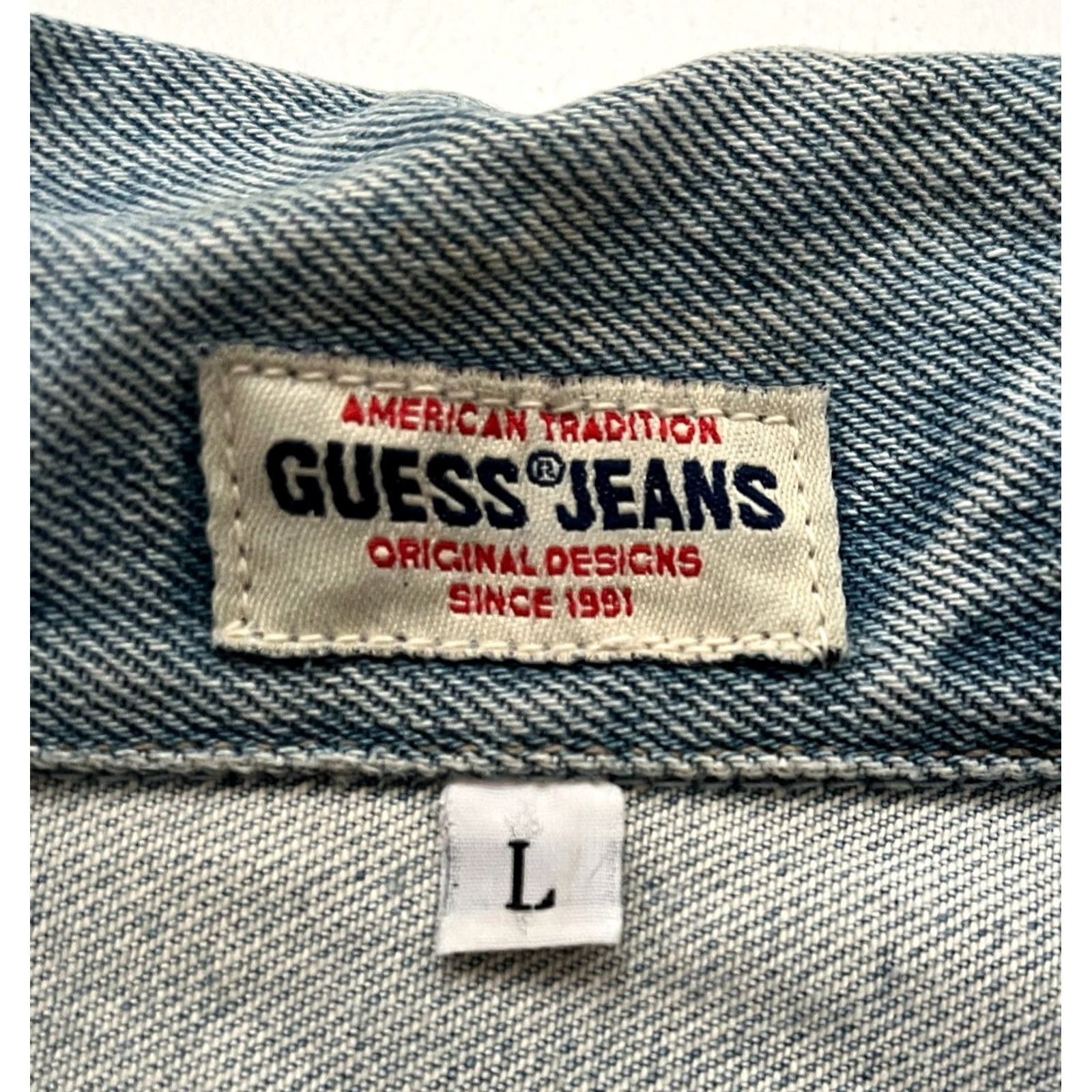 Guess VINTAGE Guess Jeans Denim Trucker Jacket Woman's Jeans USA Made in USA Sz L Blue 90s Signature Denim Trucker Jacket Womens Size 36" / US 14 / IT 50 - 5 Thumbnail