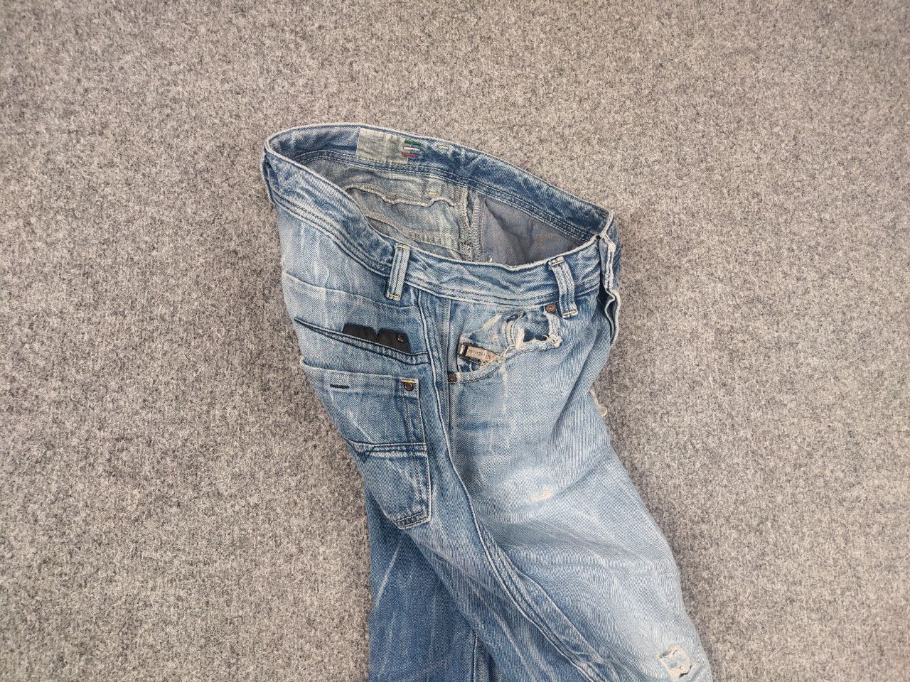 Diesel Vintage Diesel Industries Darron Eyecons Jeans Denim LGB Size US 32 / EU 48 - 11 Thumbnail