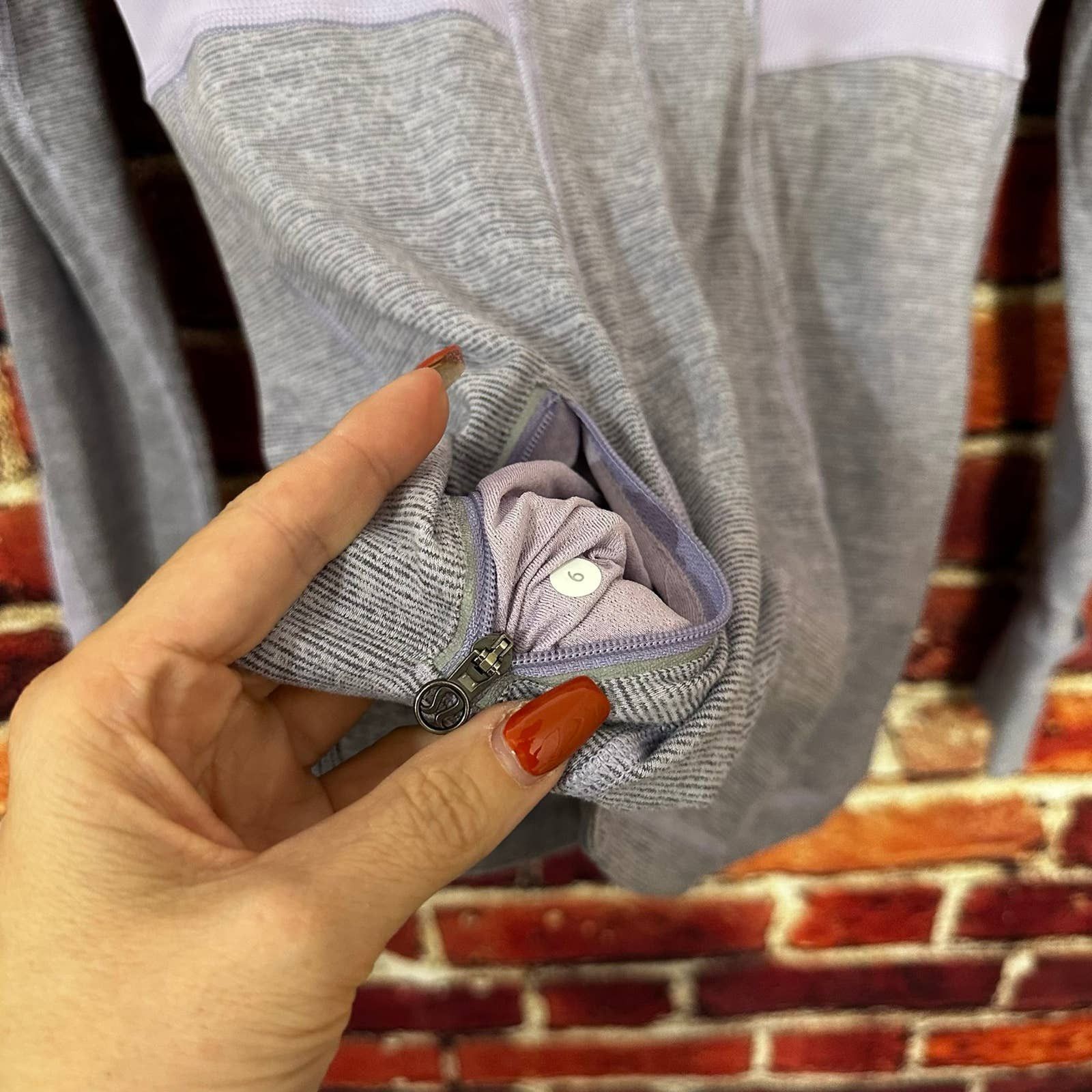 Lululemon Lululemon Athletica Long Sleeve Pullover Size S / US 4 / IT 40 - 8 Thumbnail
