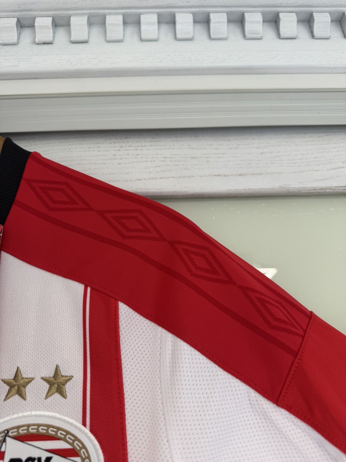 Umbro BNWT PSV Eindhoven 2017-2018 Home Soccer Jersey Football Kit Size US M / EU 48-50 / 2 - 13 Thumbnail