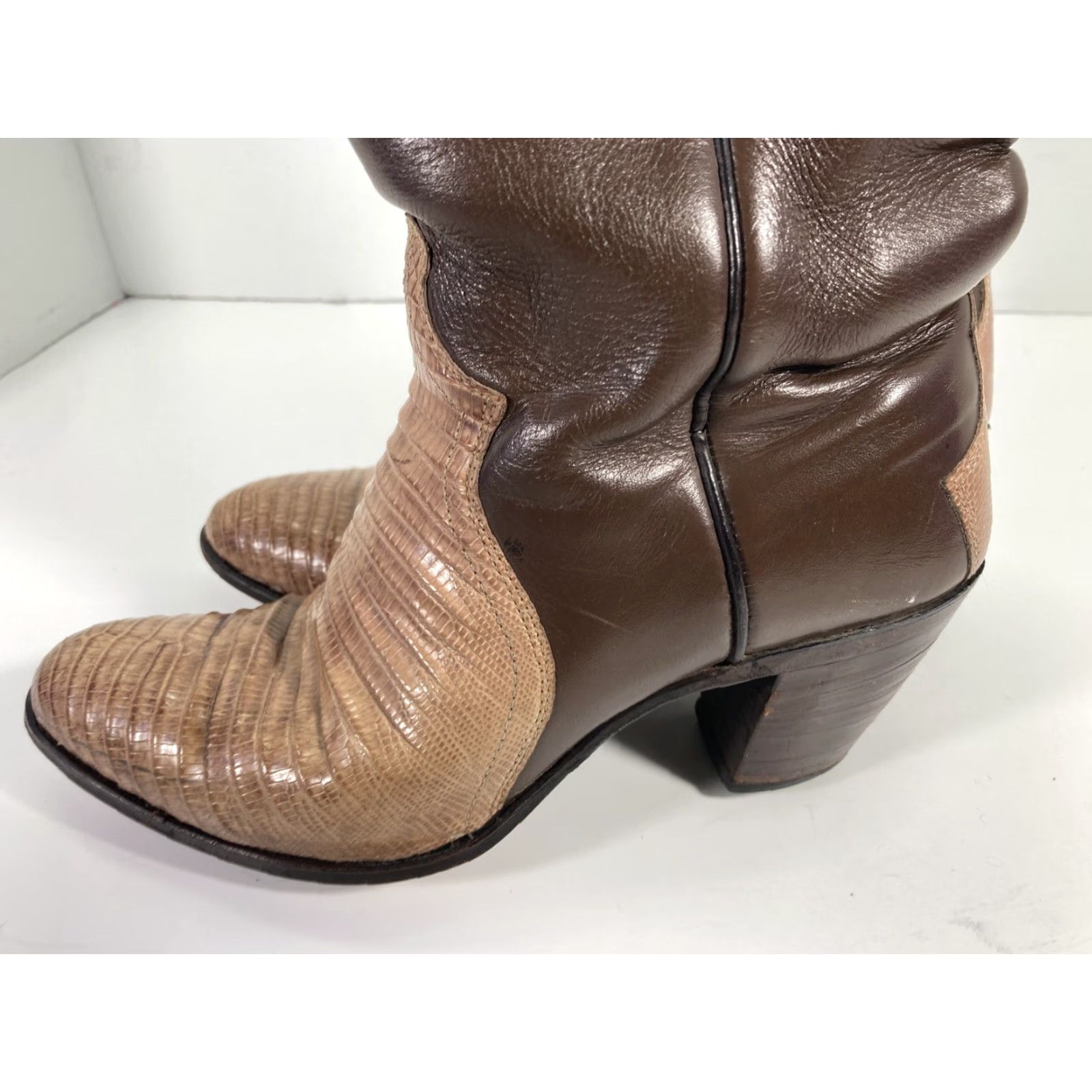 Justin Boots VINTAGE Justin Teju Lizard Boots Women 6 B Brown Leather 15 Inch 3 Inch Heel VTG Boots Mens? Size US 6 / IT 36 - 7 Thumbnail