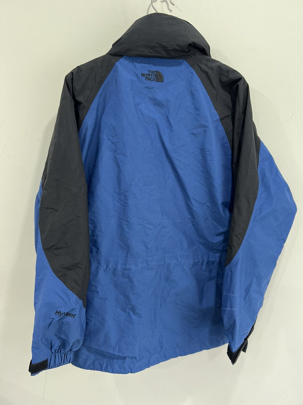 The North Face Vintage North Face Hyvent Jacket Size US L / EU 52-54 / 3 - 2 Thumbnail